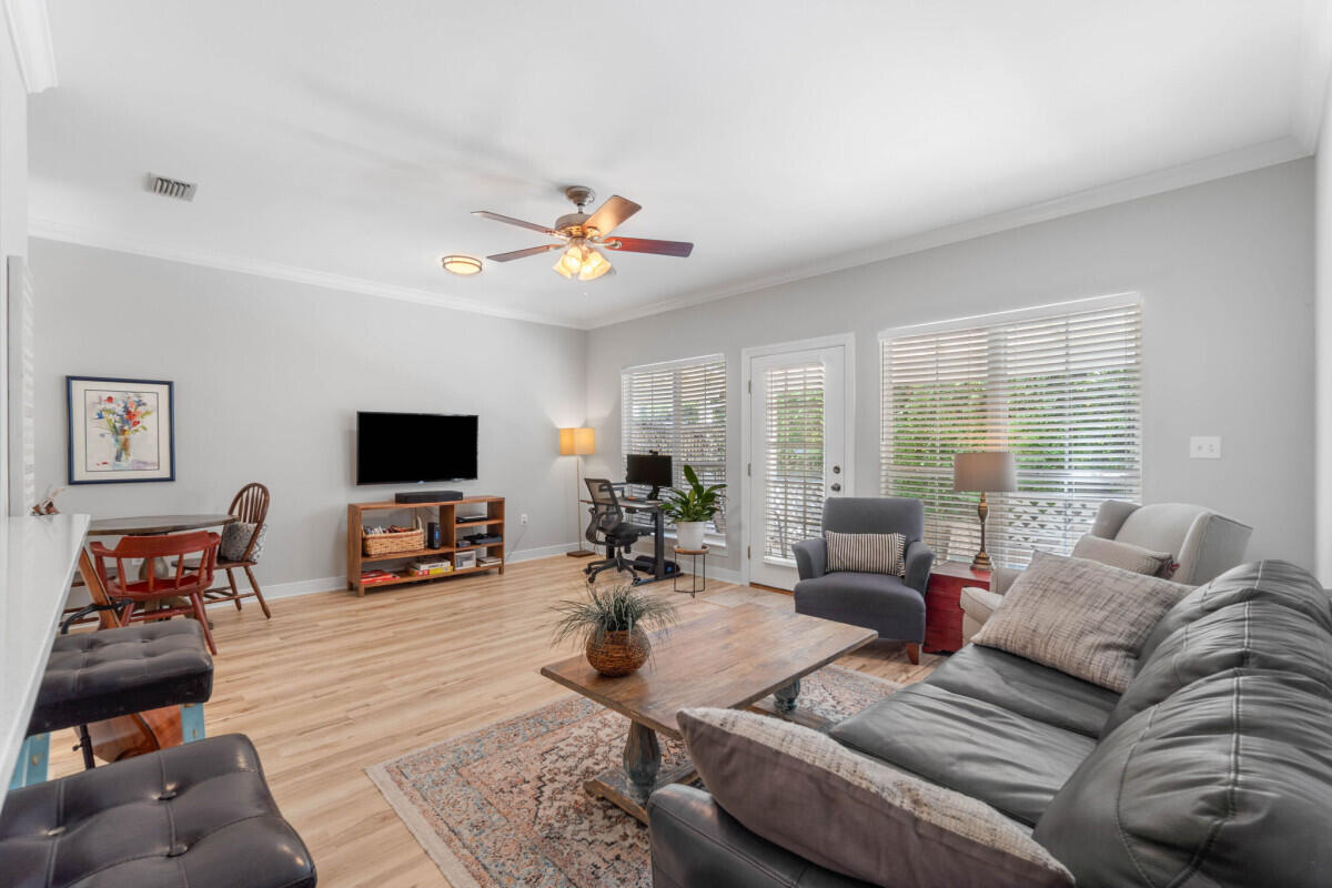 TWIN LAKES TOWNHOMES PH 2 - Residential