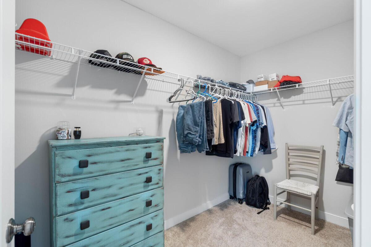 TWIN LAKES TOWNHOMES PH 2 - Residential