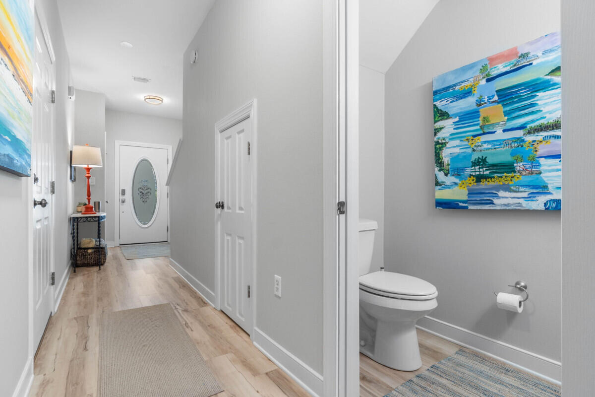 TWIN LAKES TOWNHOMES PH 2 - Residential