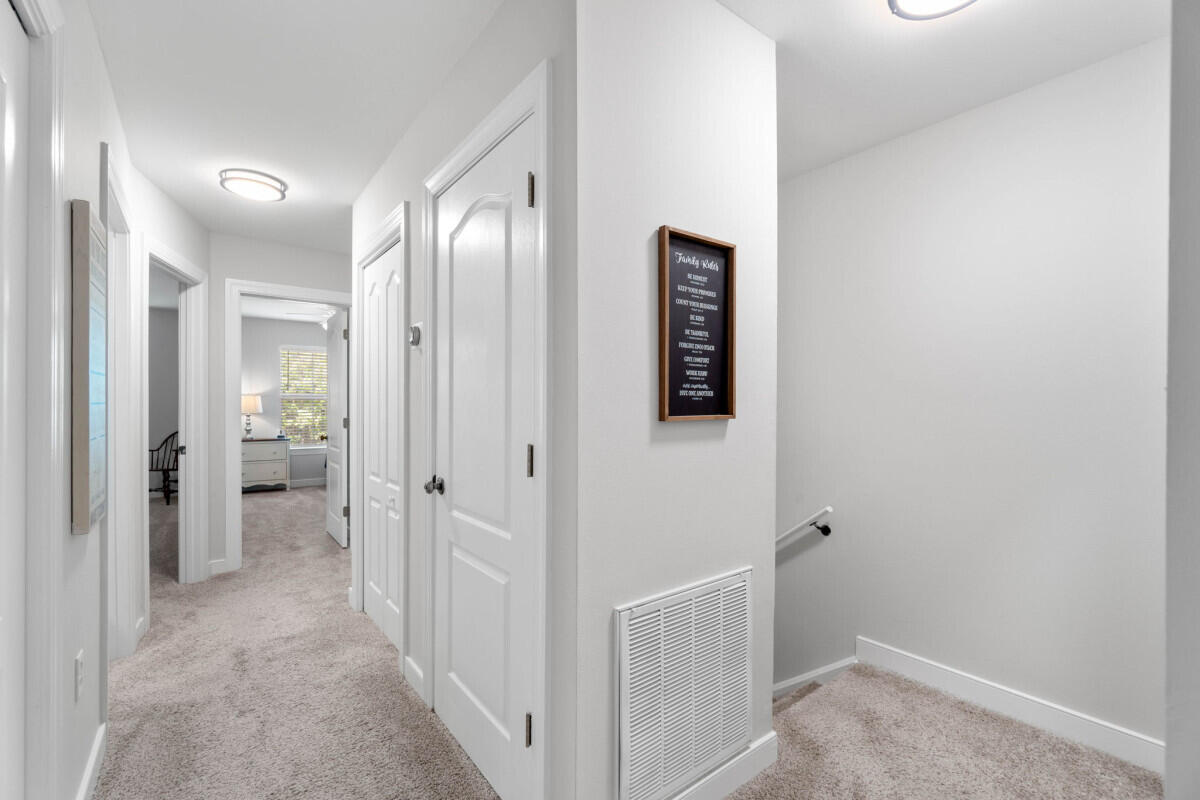 TWIN LAKES TOWNHOMES PH 2 - Residential