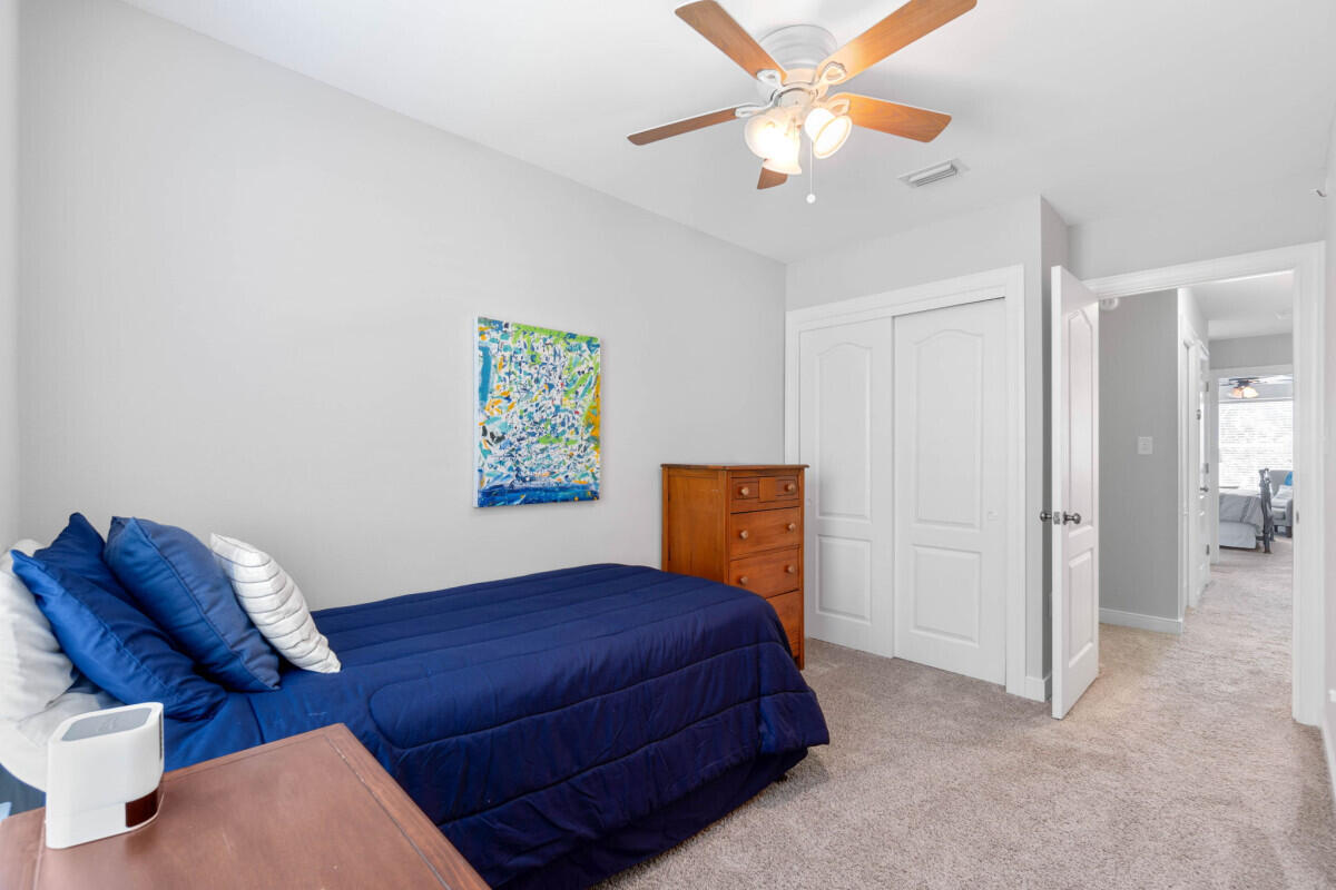 TWIN LAKES TOWNHOMES PH 2 - Residential