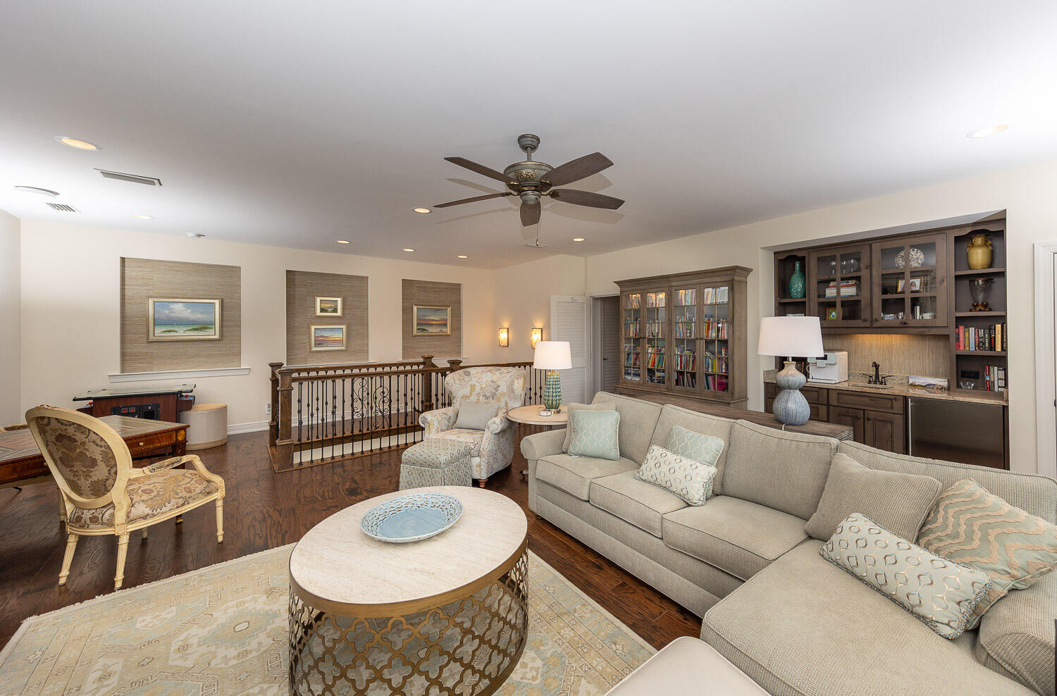 KELLY PLANTATION - Residential