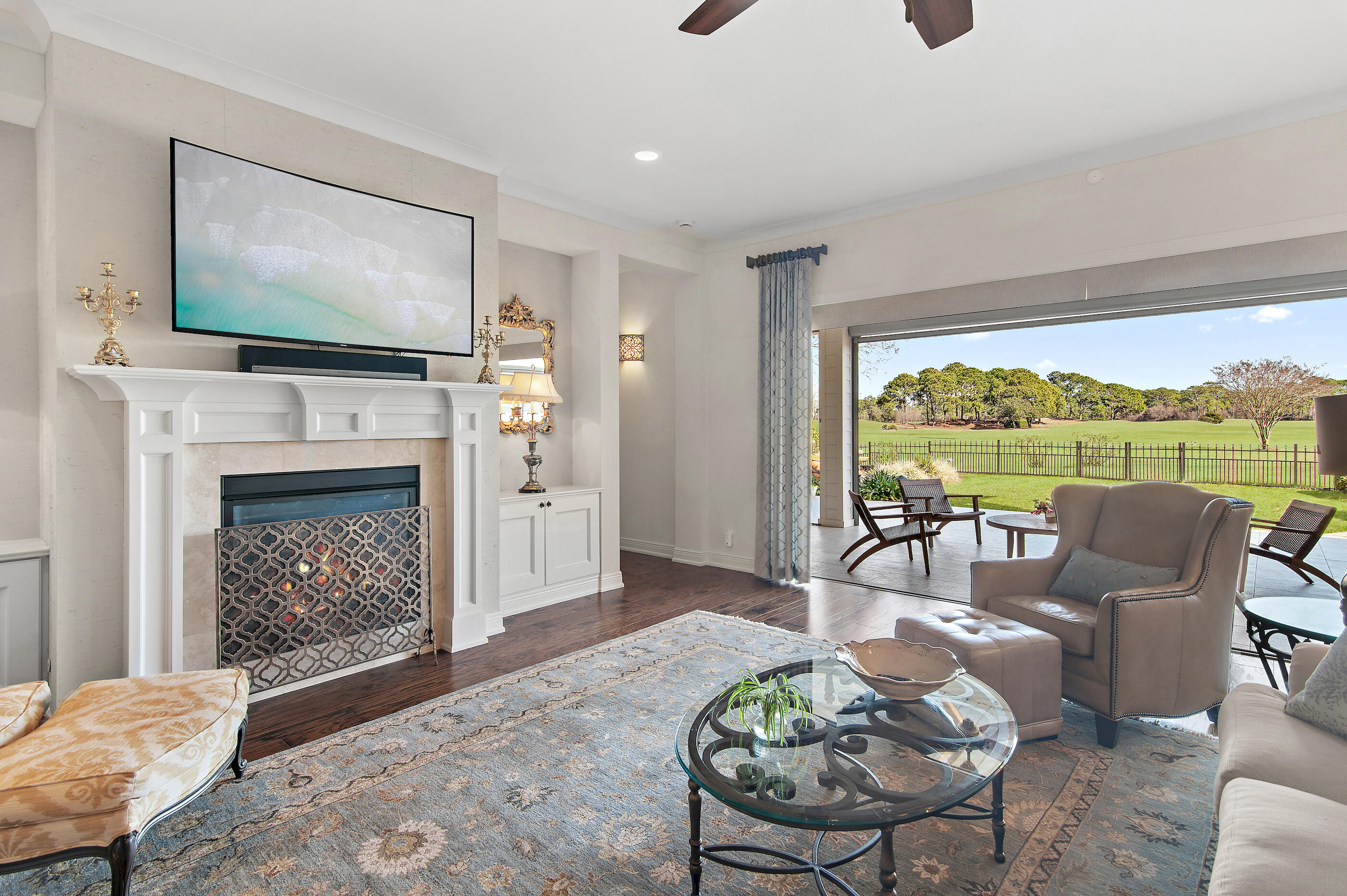 KELLY PLANTATION - Residential