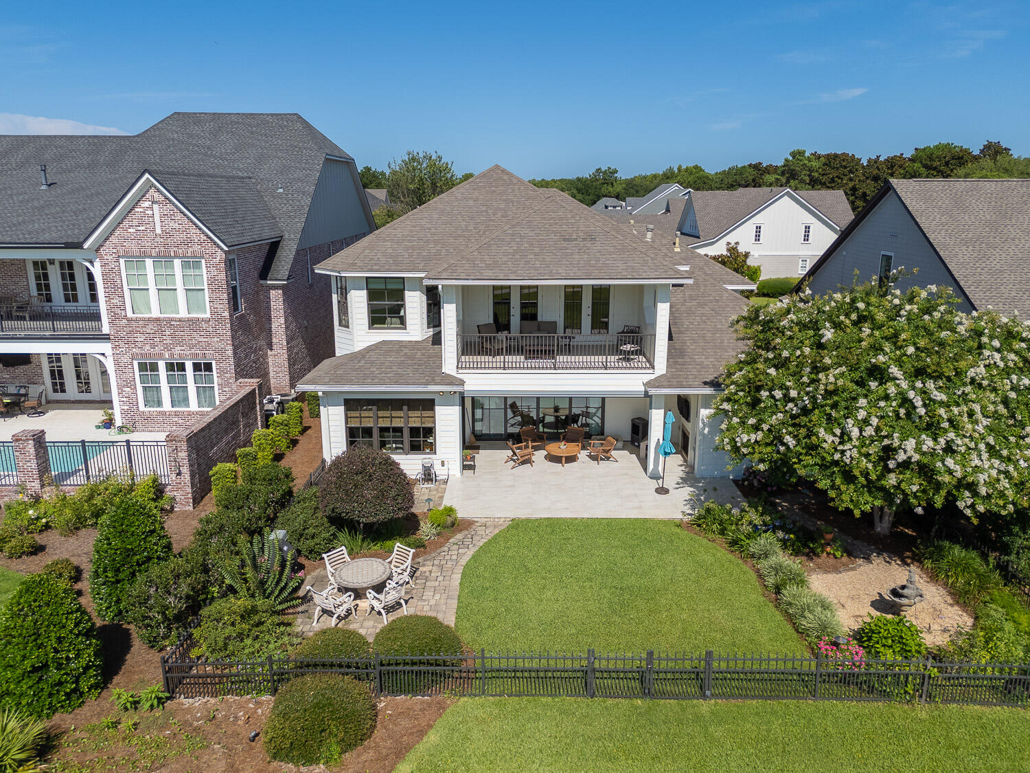 KELLY PLANTATION - Residential