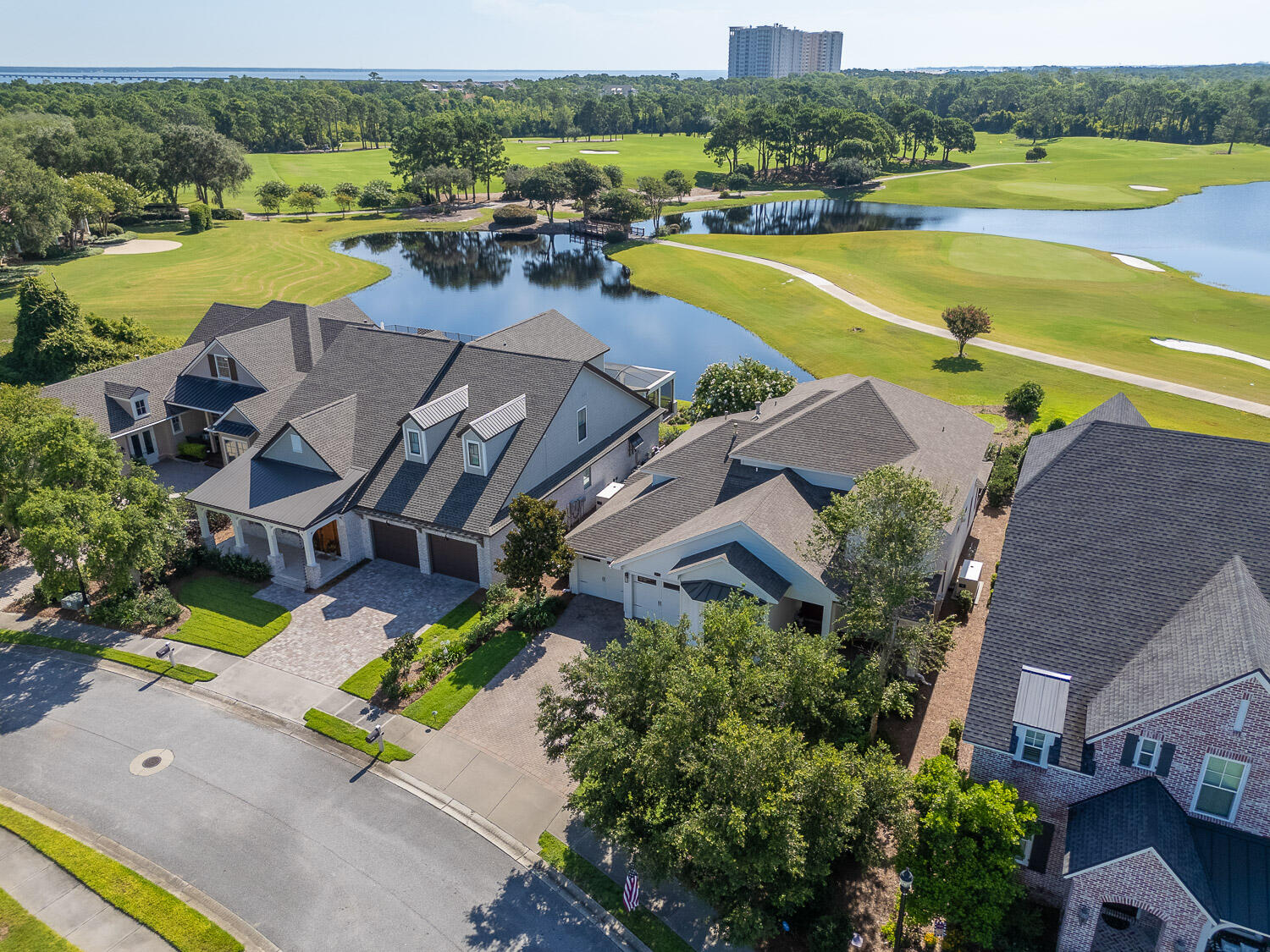 KELLY PLANTATION - Residential