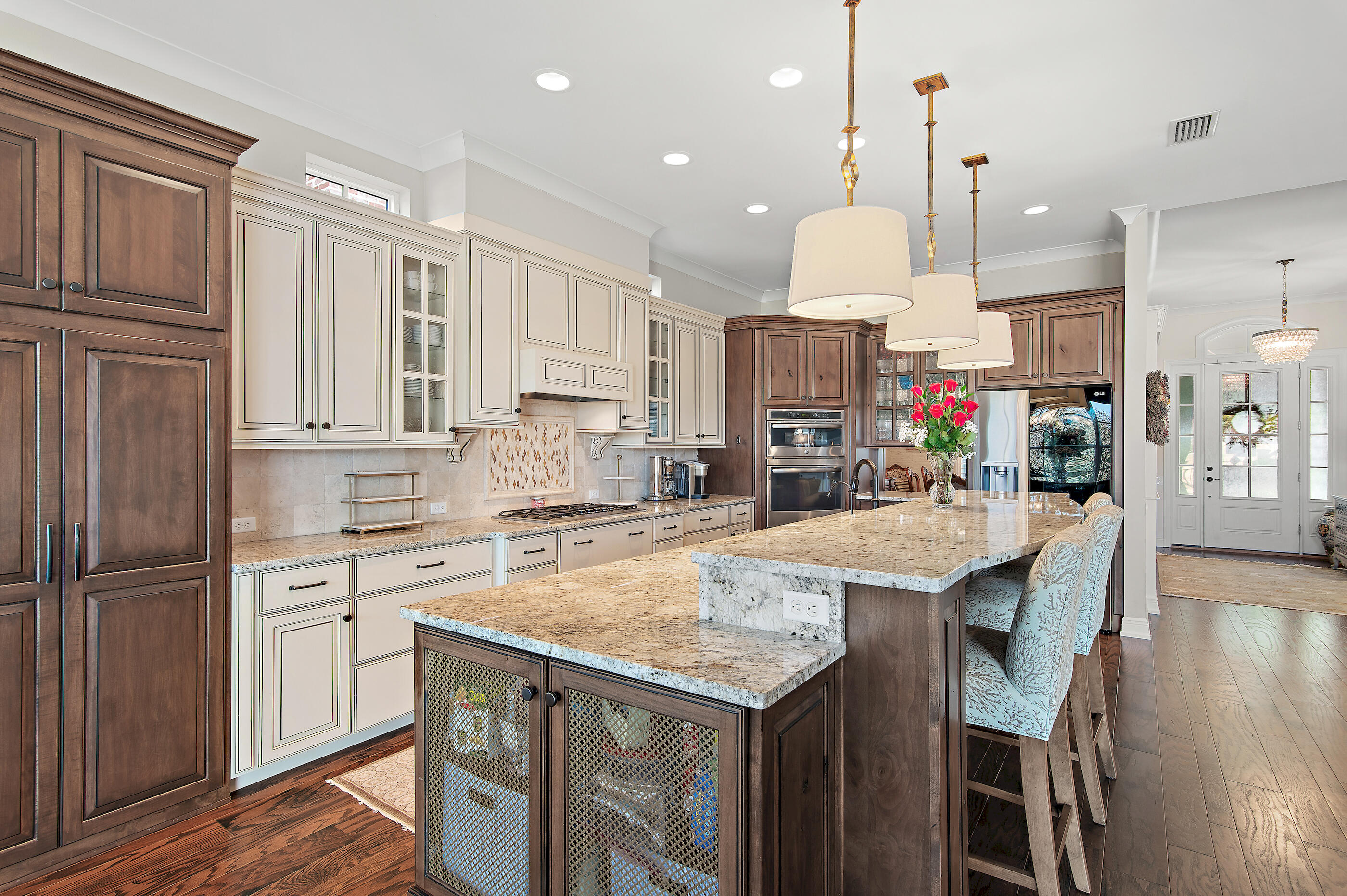 KELLY PLANTATION - Residential