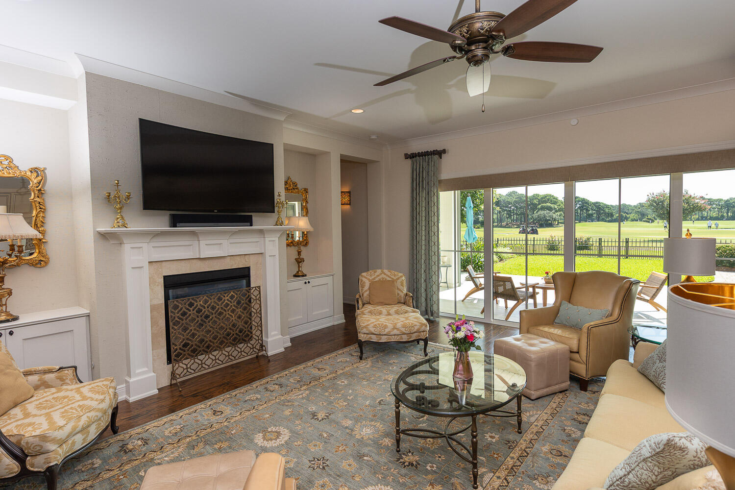 KELLY PLANTATION - Residential