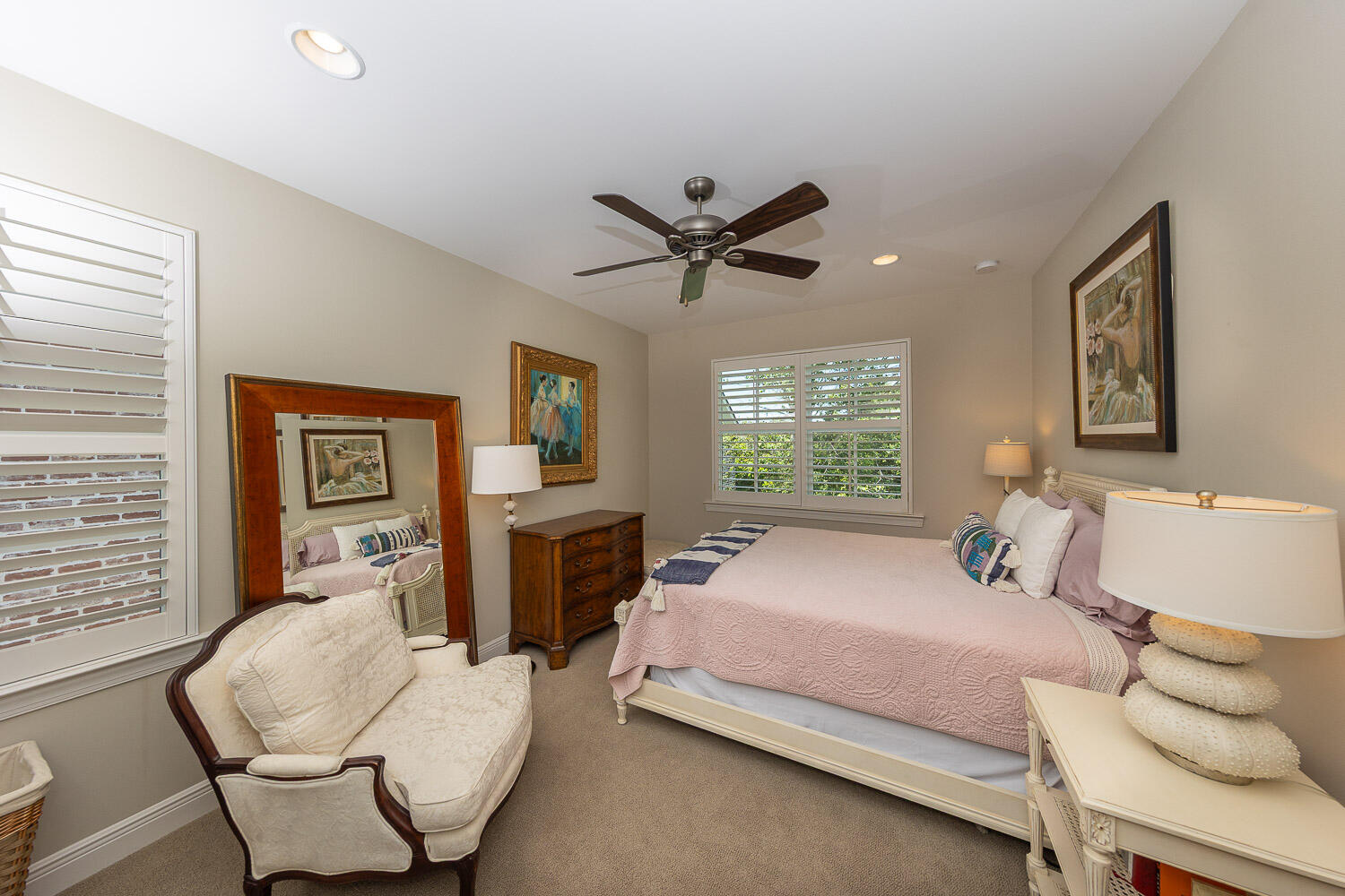 KELLY PLANTATION - Residential