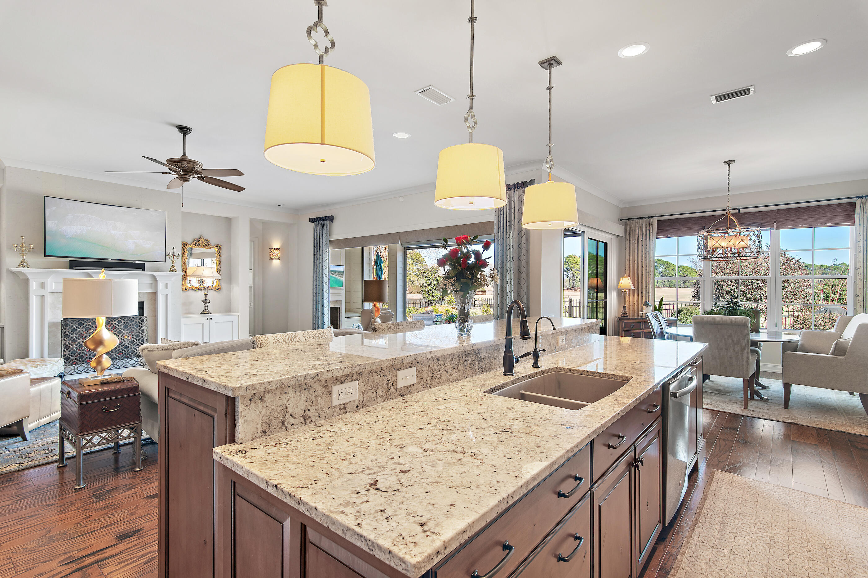 KELLY PLANTATION - Residential