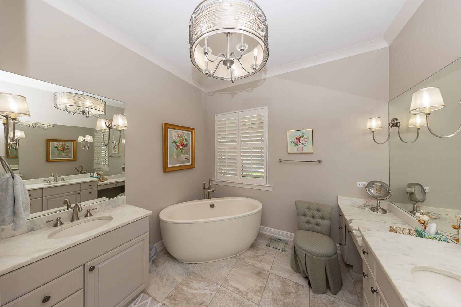 KELLY PLANTATION - Residential
