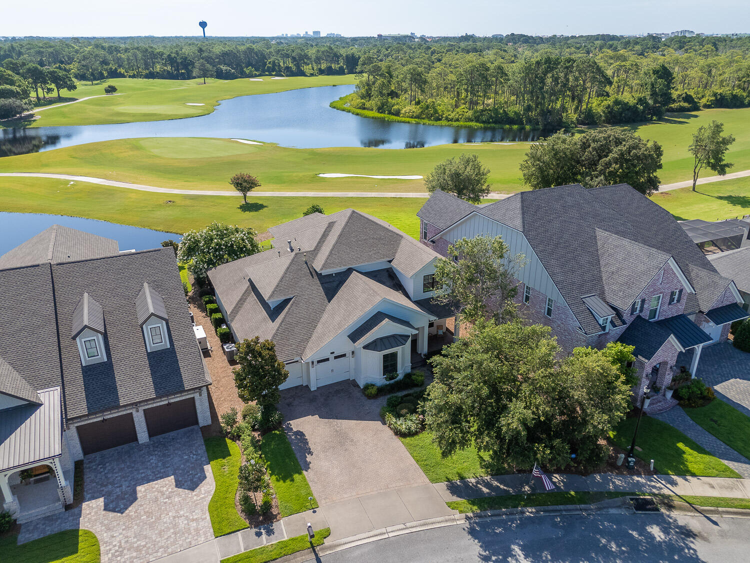 KELLY PLANTATION - Residential