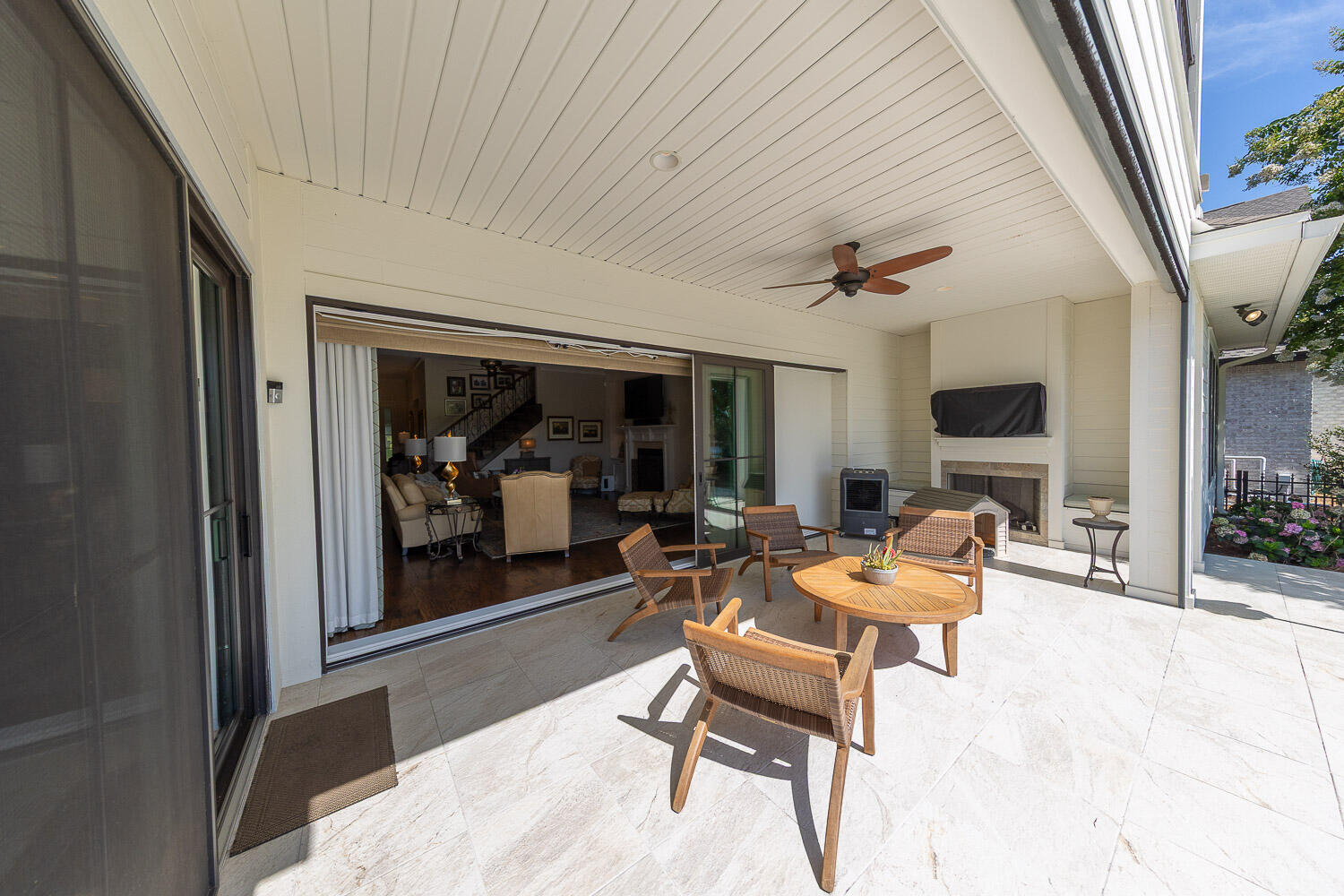 KELLY PLANTATION - Residential