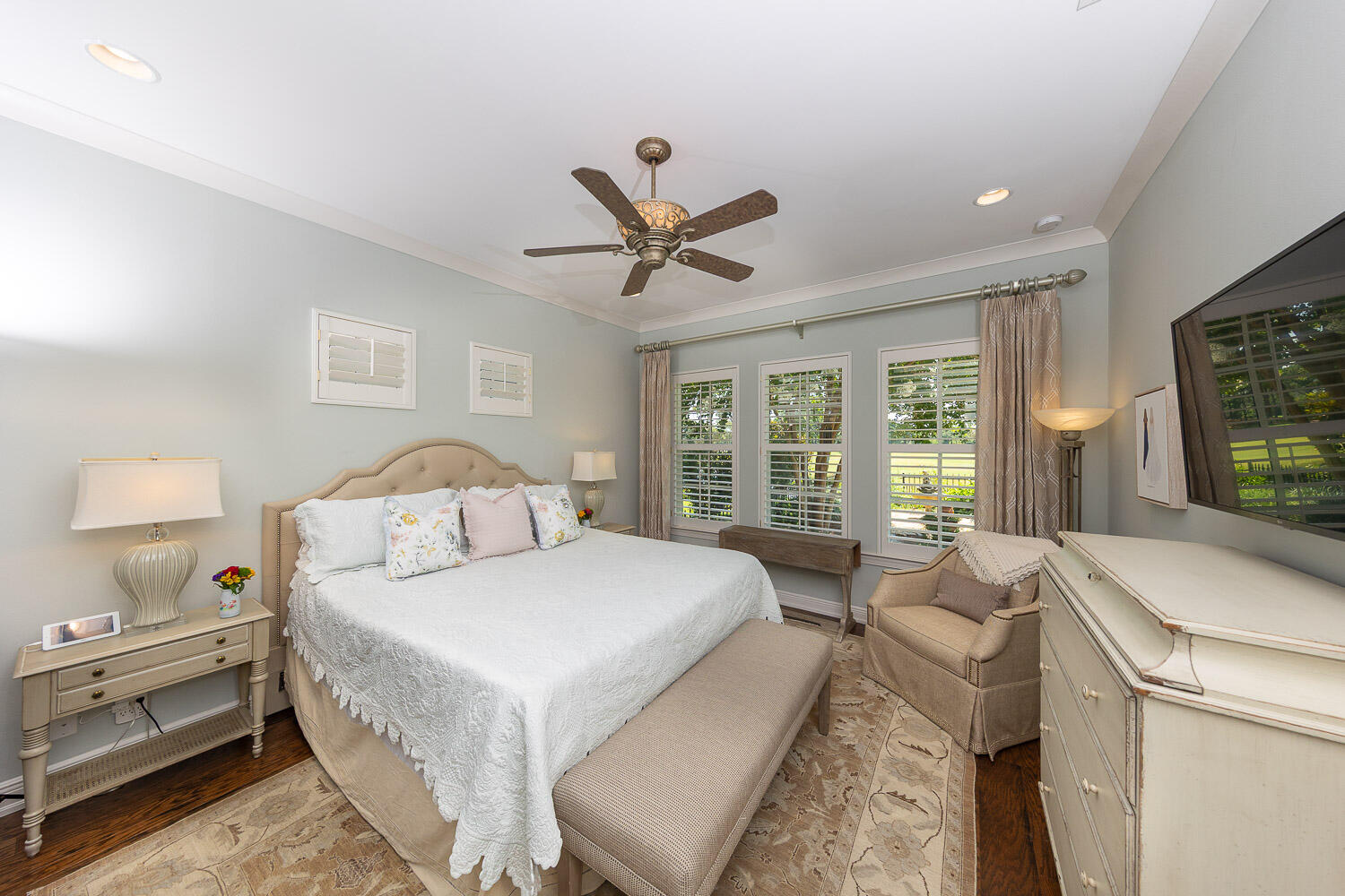 KELLY PLANTATION - Residential