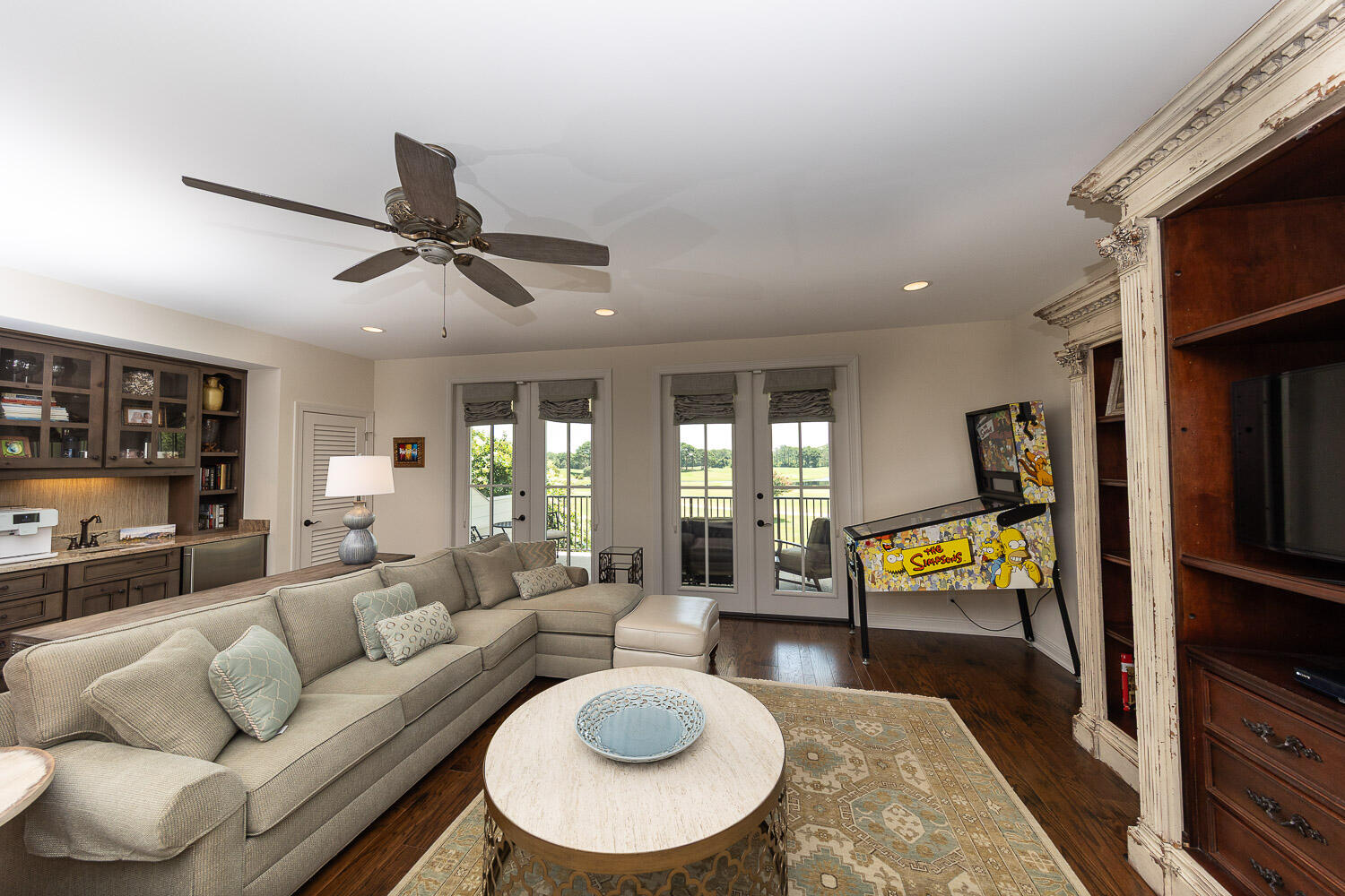 KELLY PLANTATION - Residential