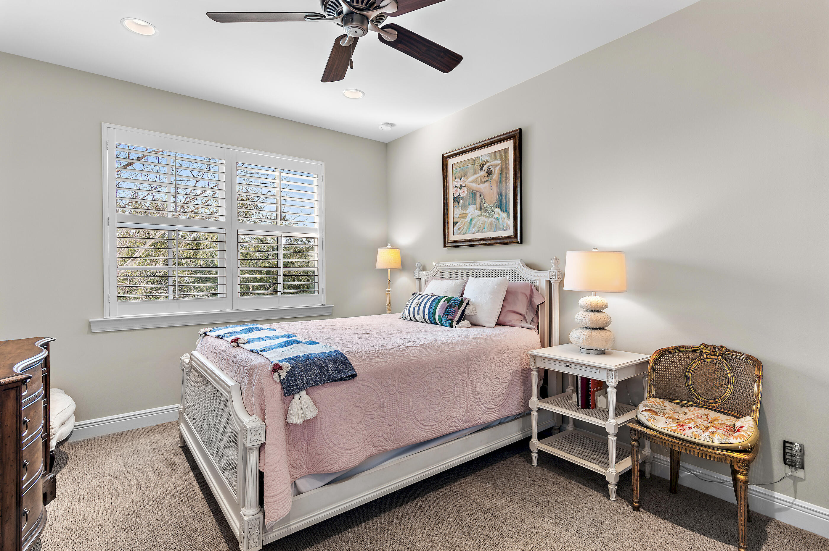 KELLY PLANTATION - Residential