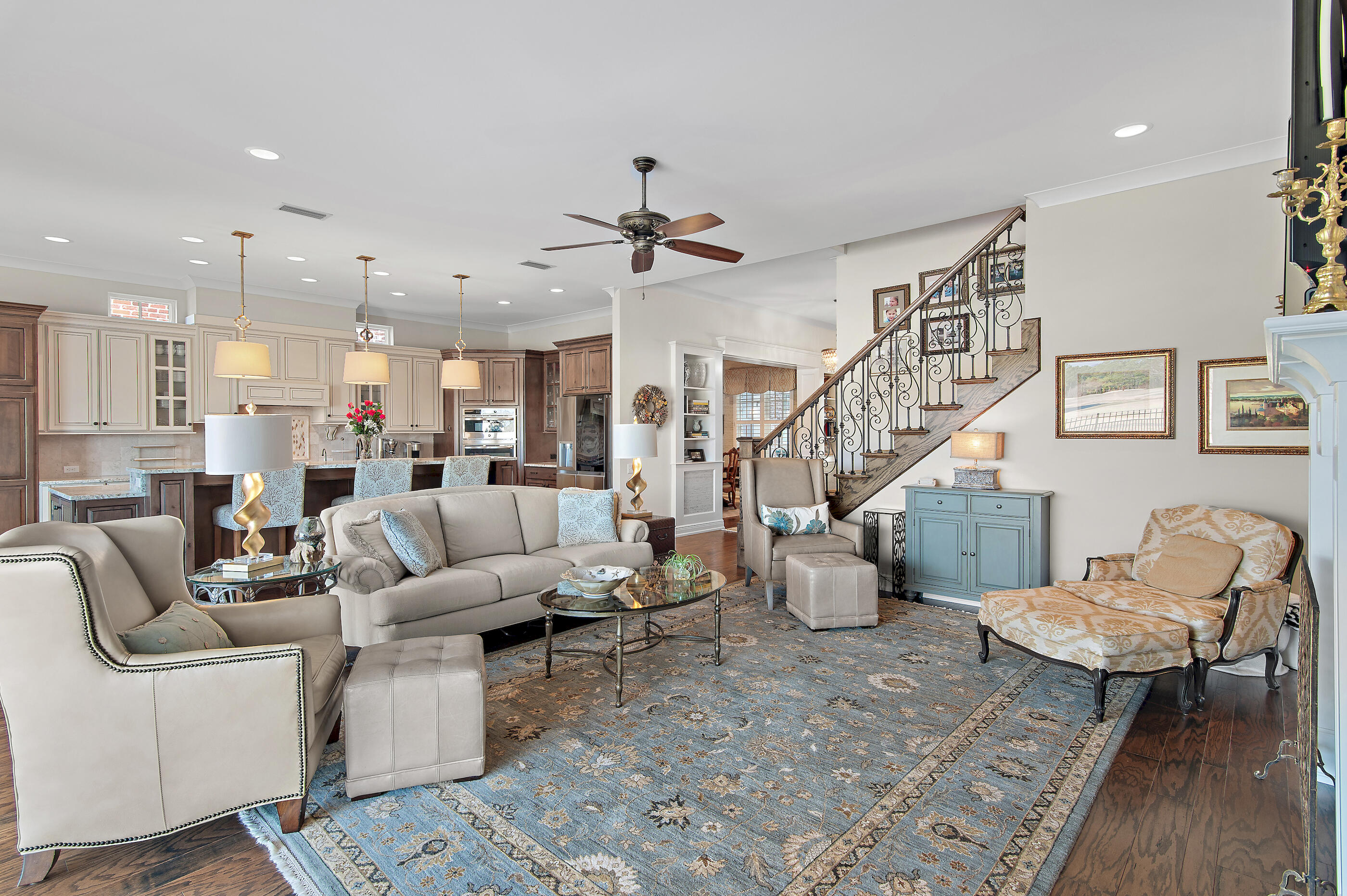 KELLY PLANTATION - Residential