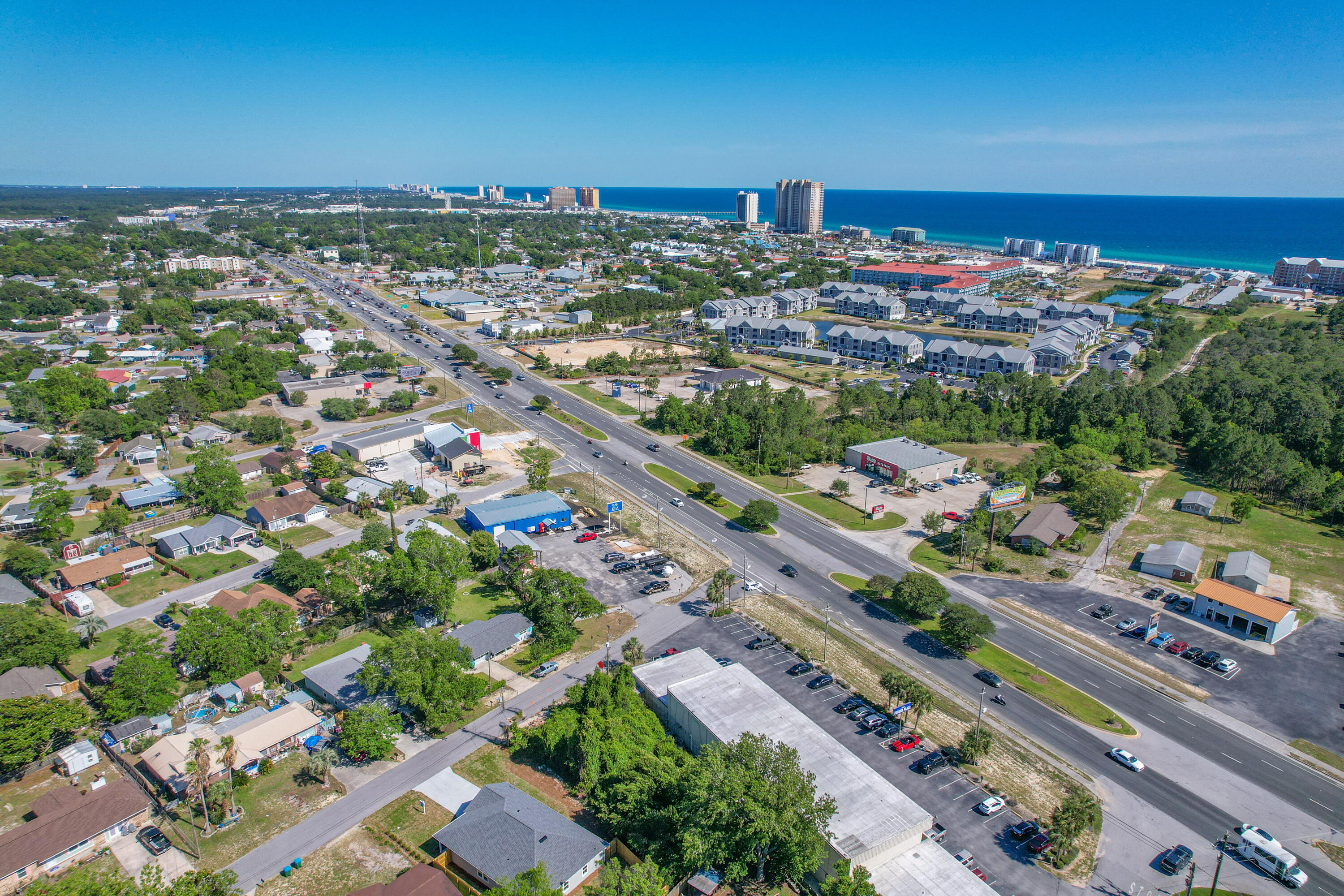 NO RECORDED SUBDIVISION - Land