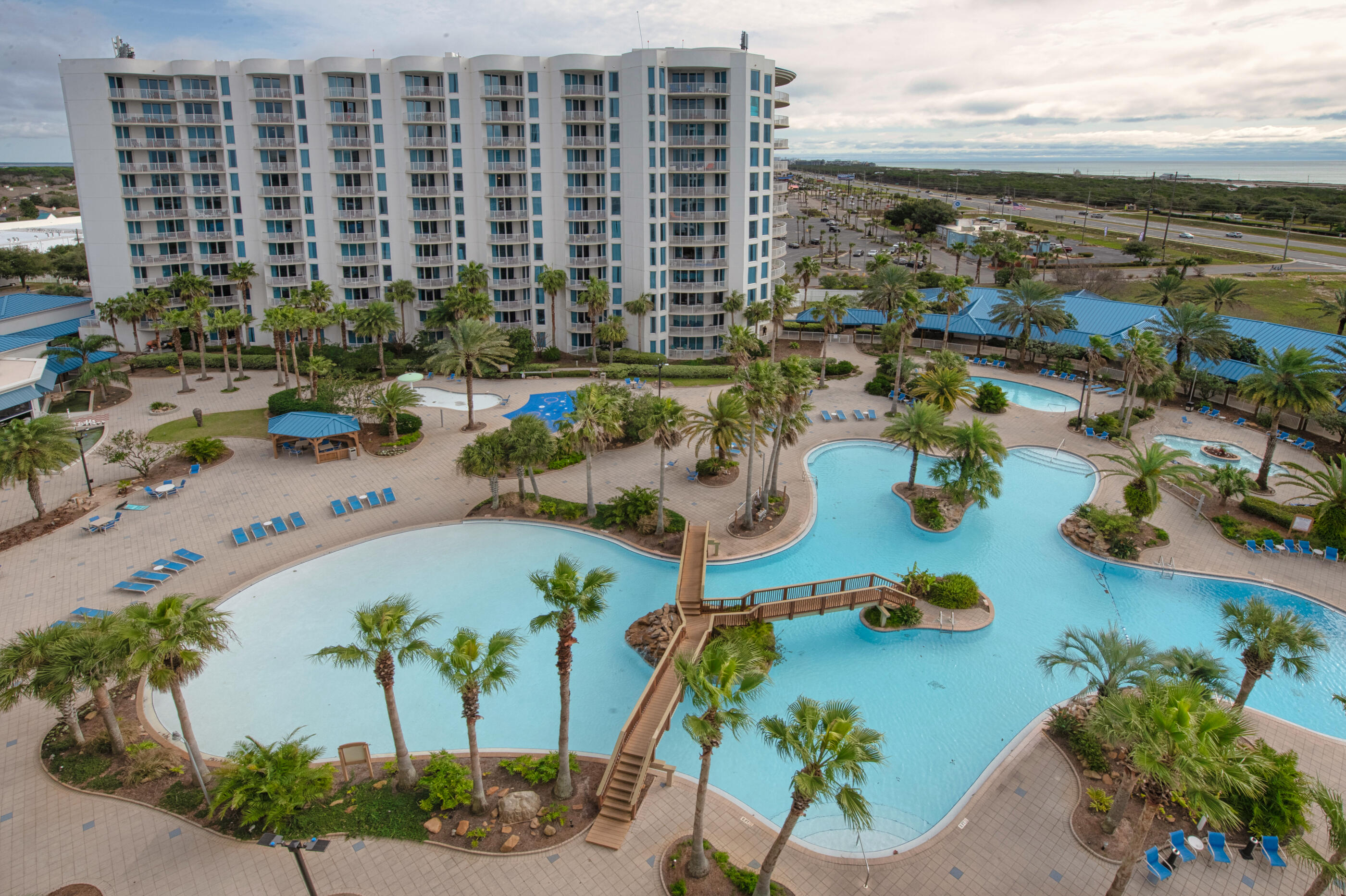 THE PALMS OF DESTIN - Residential