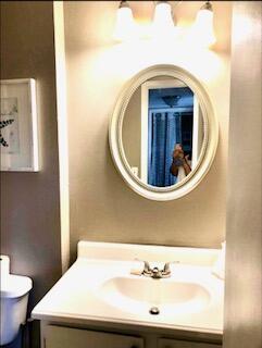 LAKEVIEW CONDO - Residential