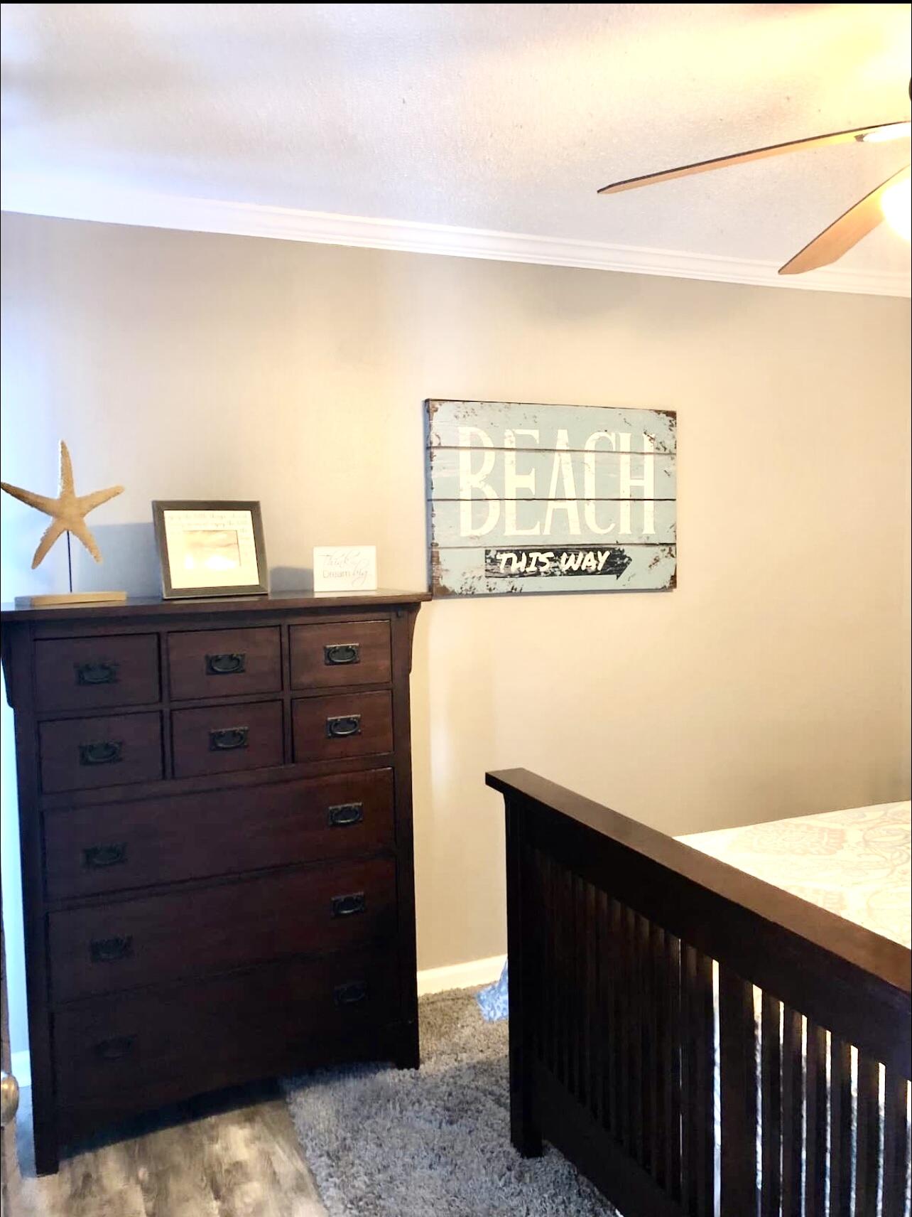 LAKEVIEW CONDO - Residential