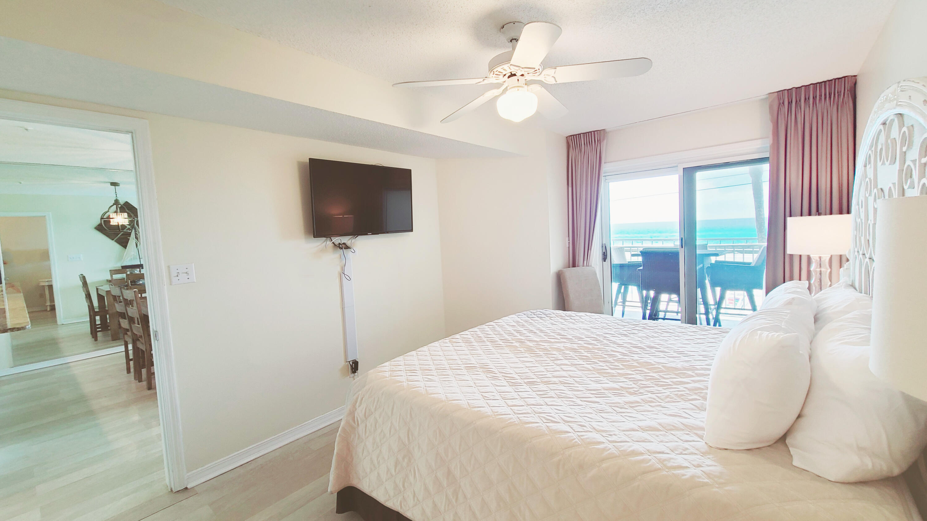 MARAVILLA CONDO 1 - Residential