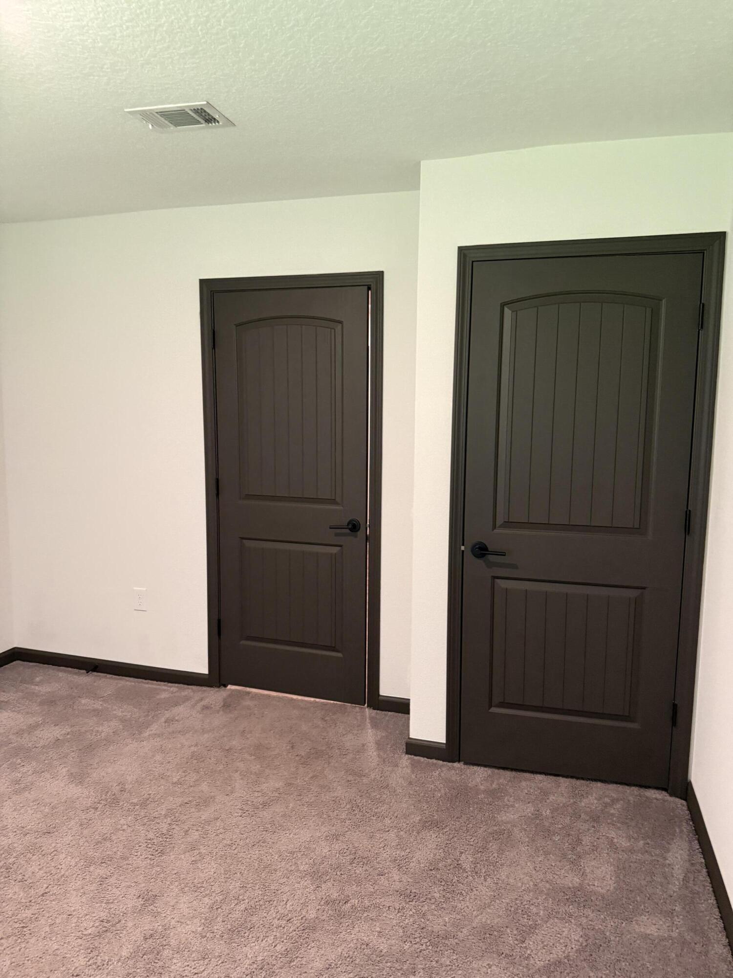 ASHTIN ESTATES - Residential Lease
