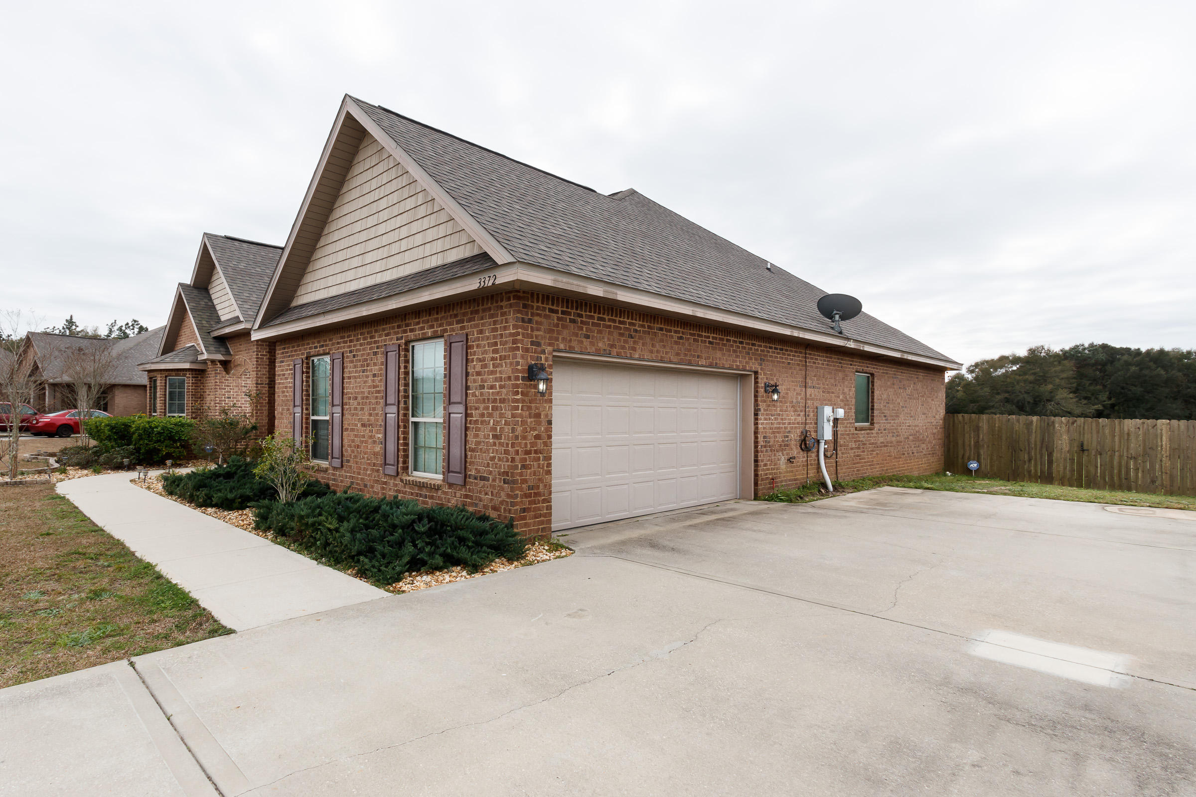 BROWNSTONE MANOR - Residential