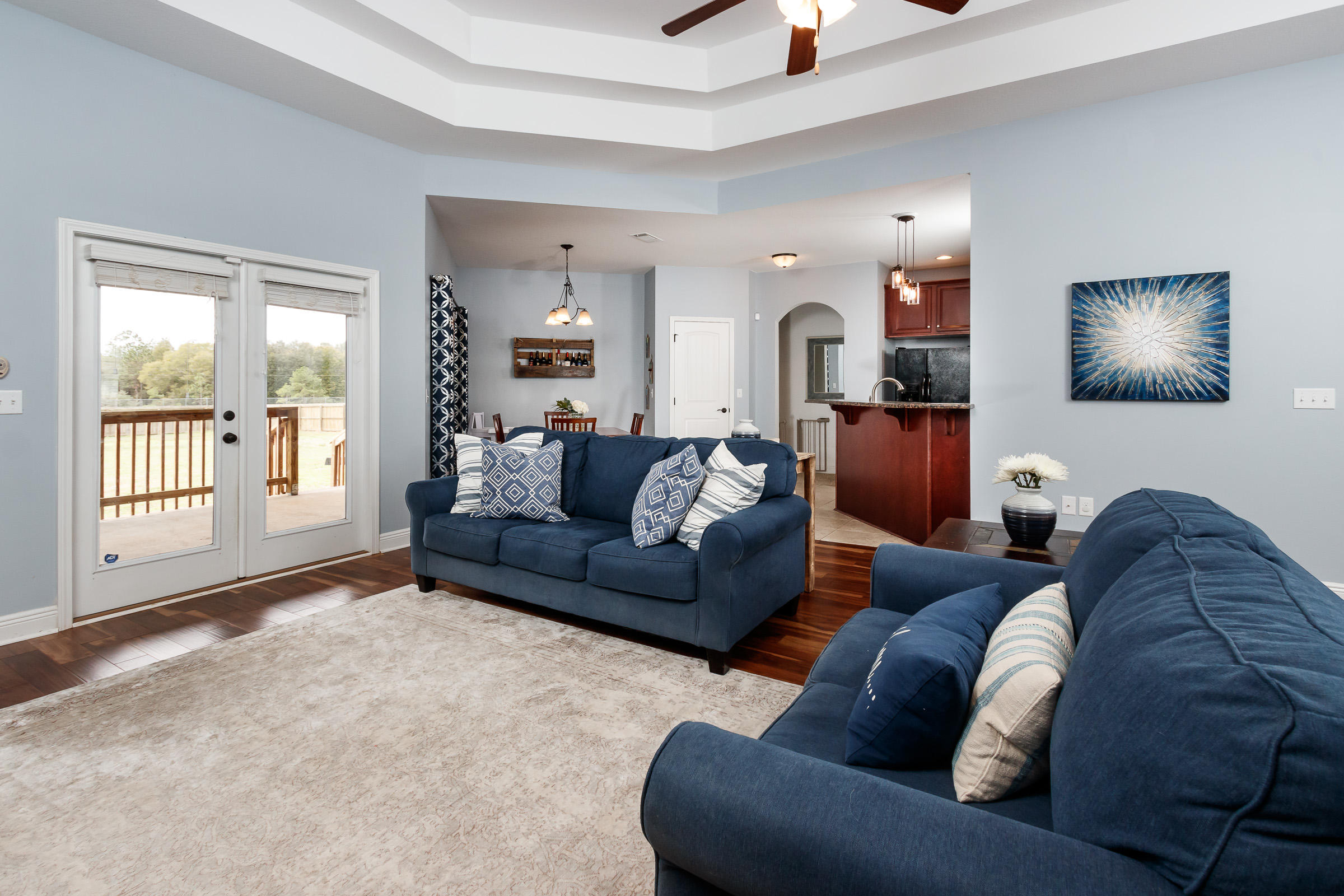 BROWNSTONE MANOR - Residential