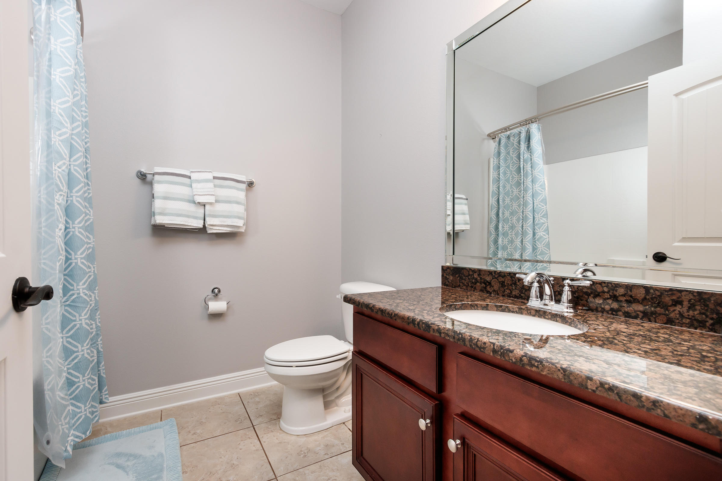 BROWNSTONE MANOR - Residential