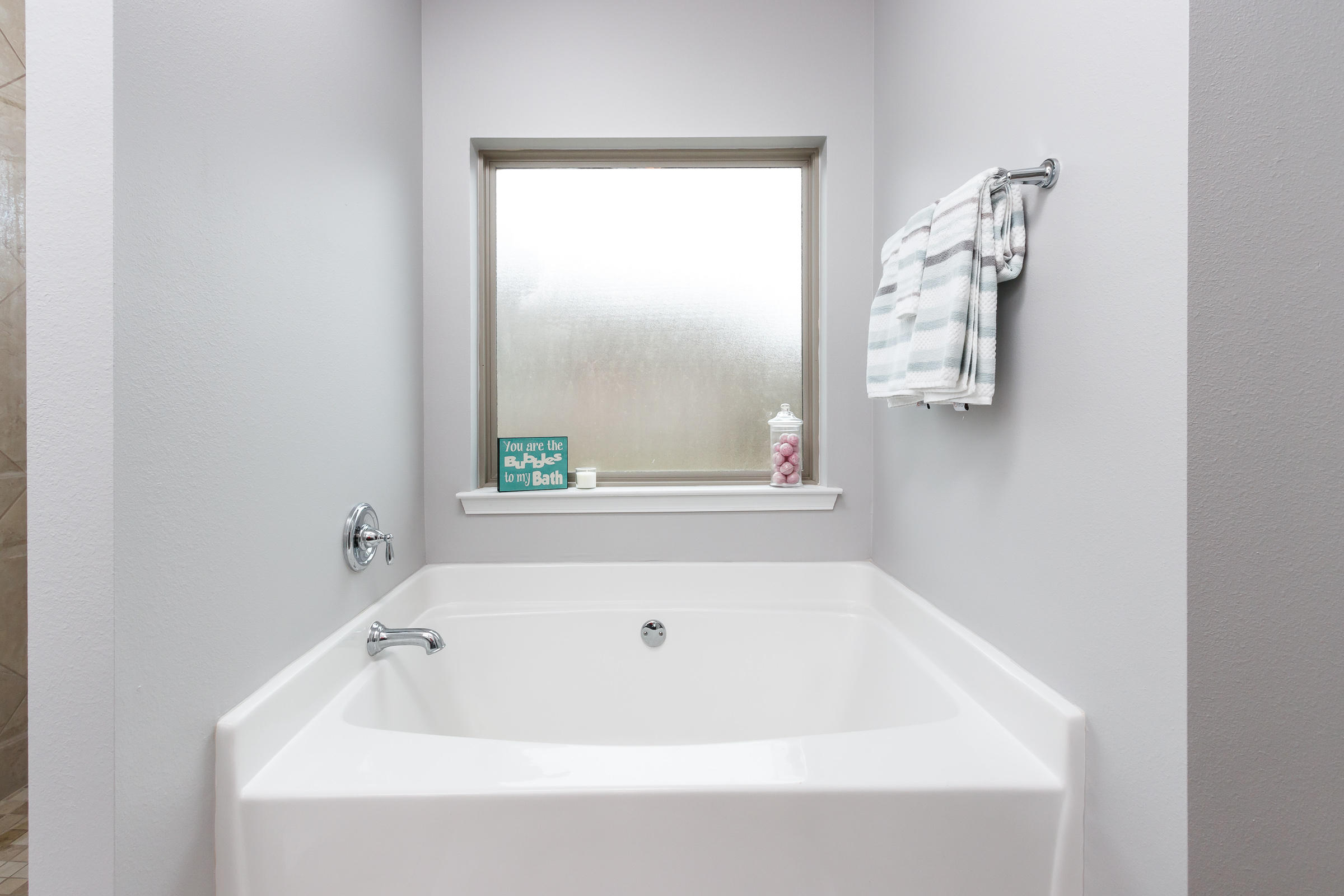 BROWNSTONE MANOR - Residential