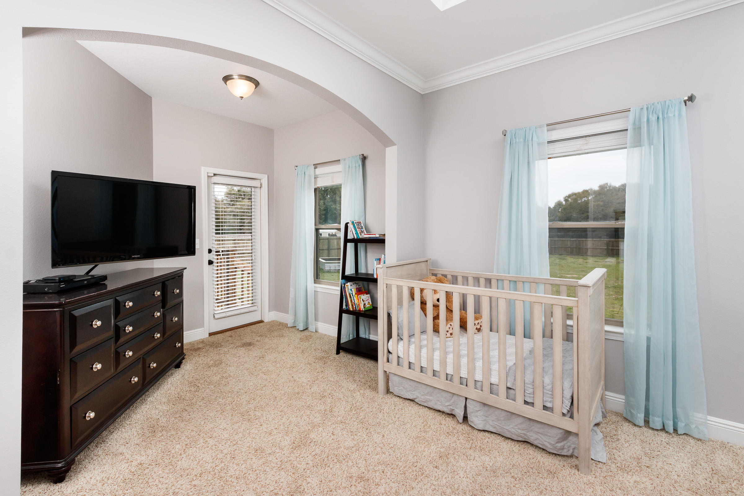 BROWNSTONE MANOR - Residential