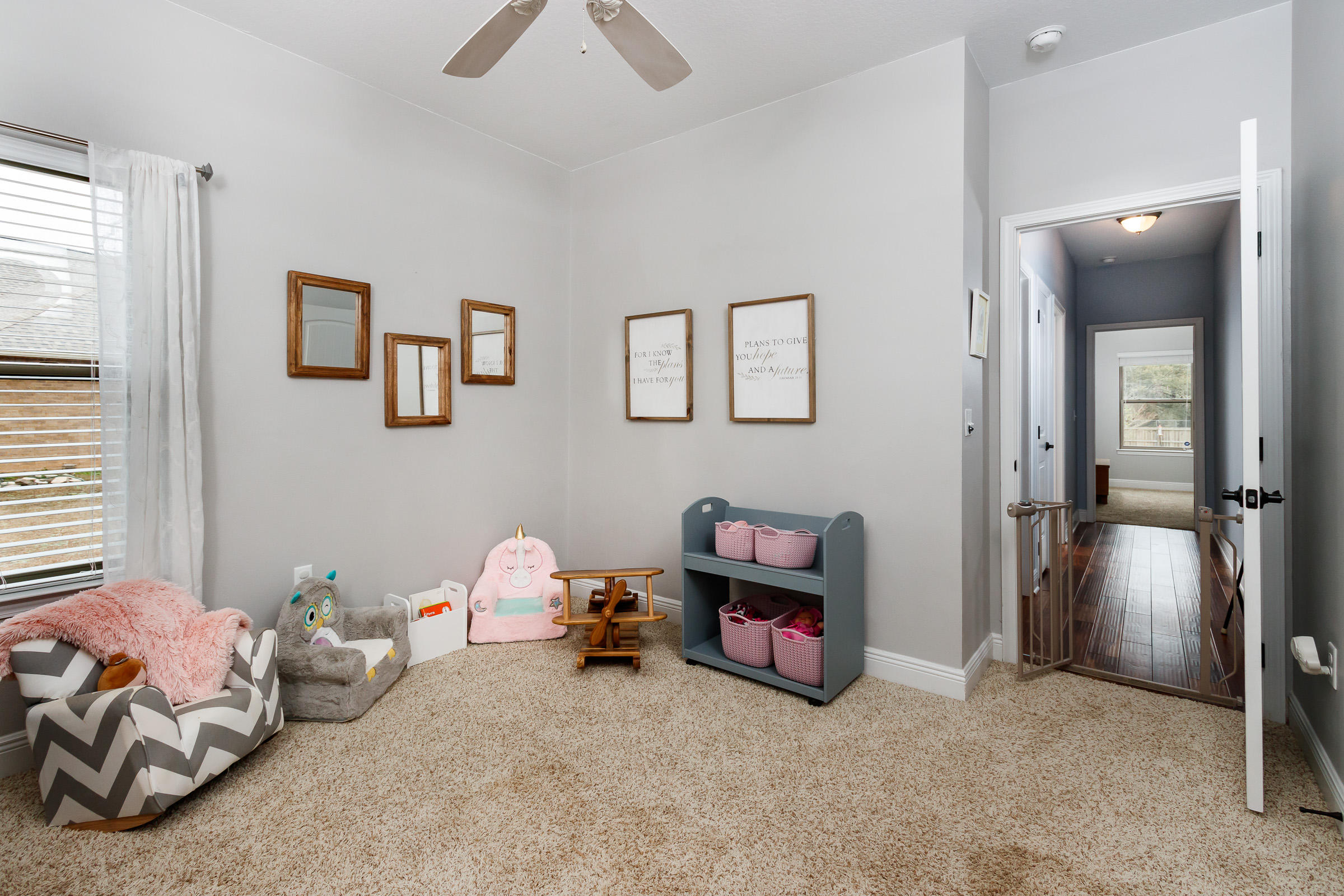 BROWNSTONE MANOR - Residential