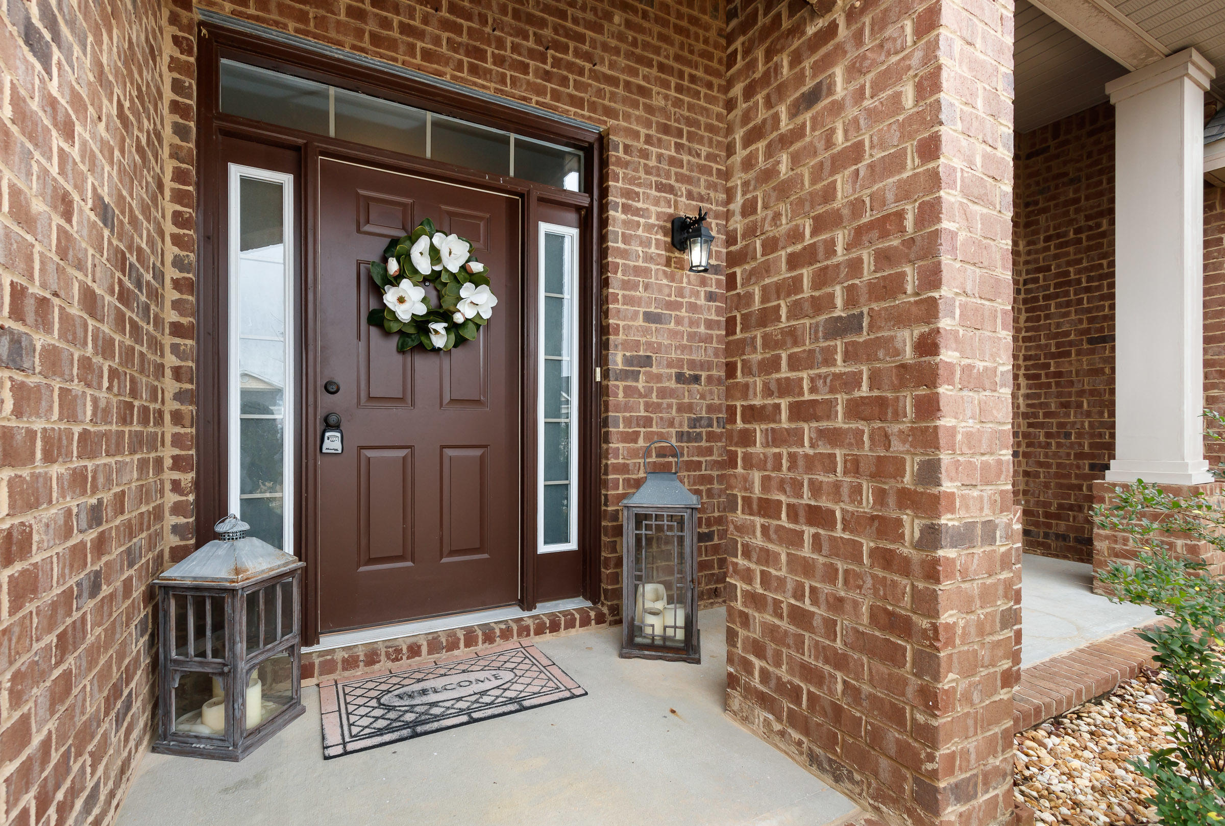 BROWNSTONE MANOR - Residential