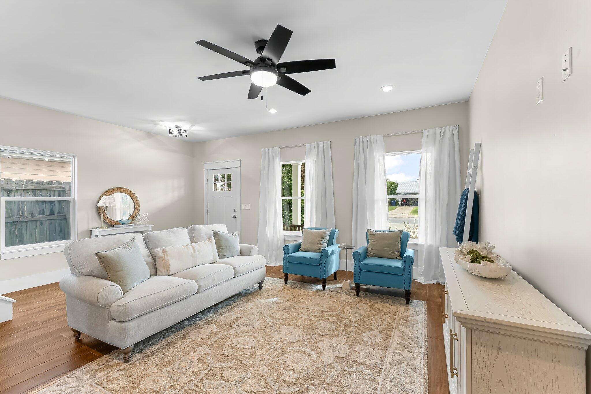 NO RECORDED SUBDIVISION - Residential