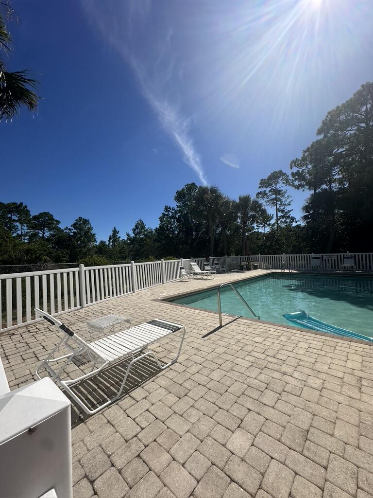 SOUND HAMMOCK - Residential Lease