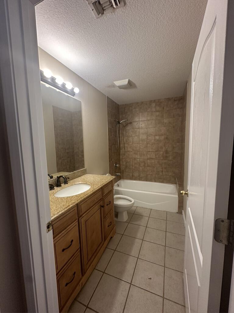 SOUND HAMMOCK - Residential Lease