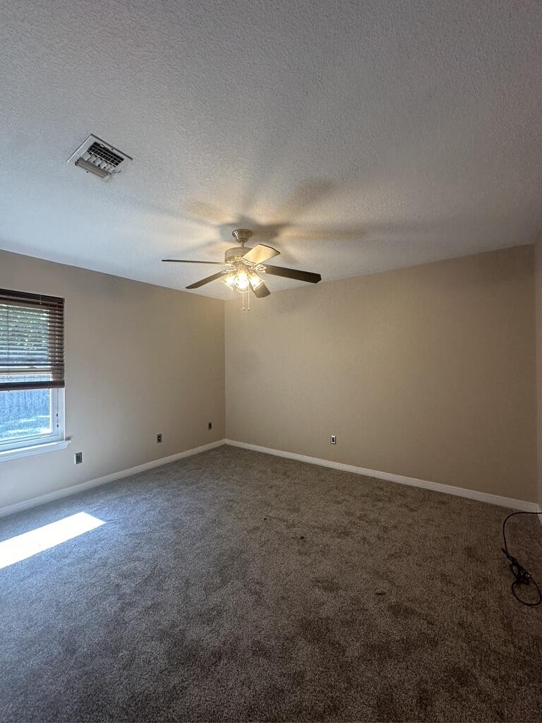 SOUND HAMMOCK - Residential Lease