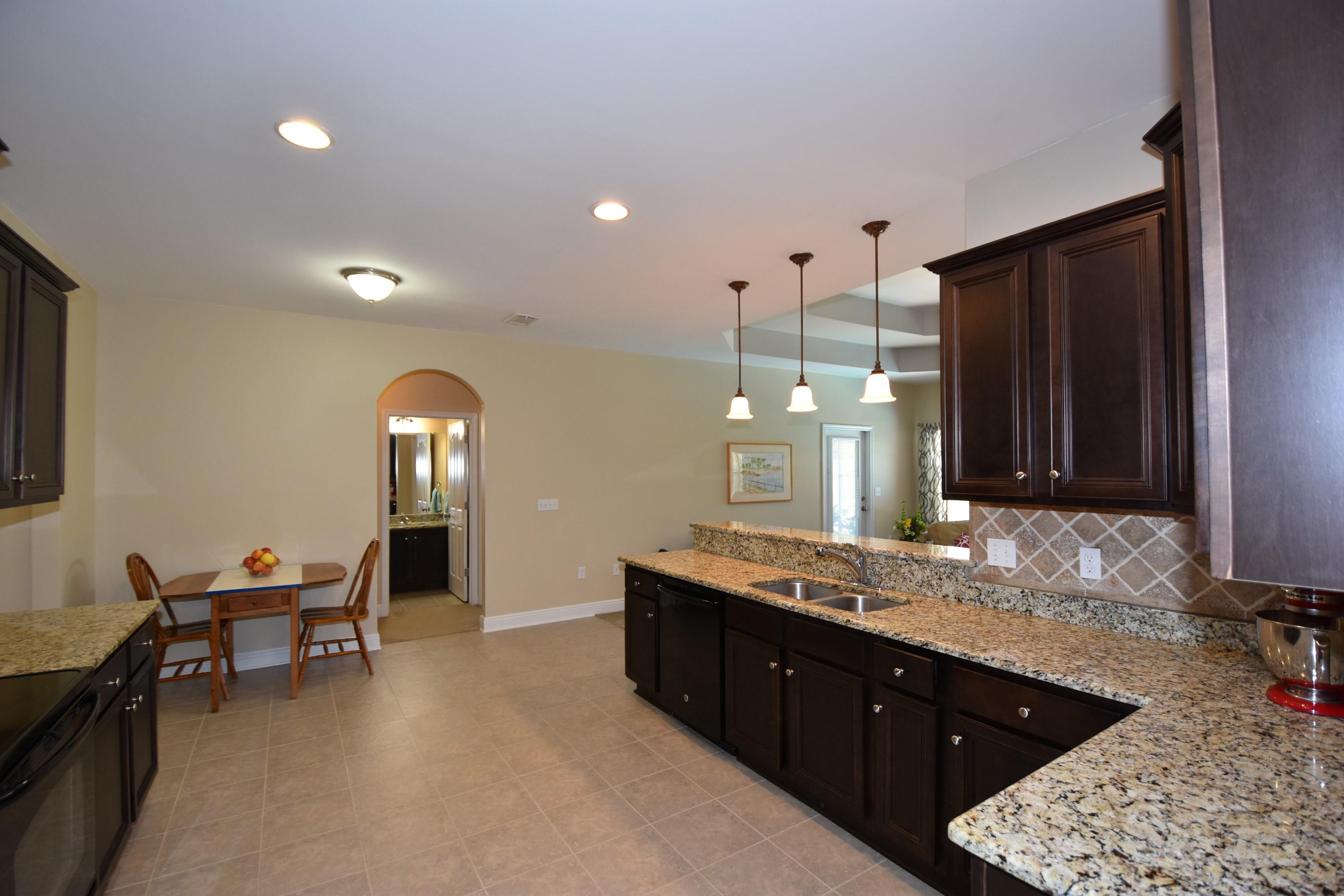 FOX VALLEY - Residential