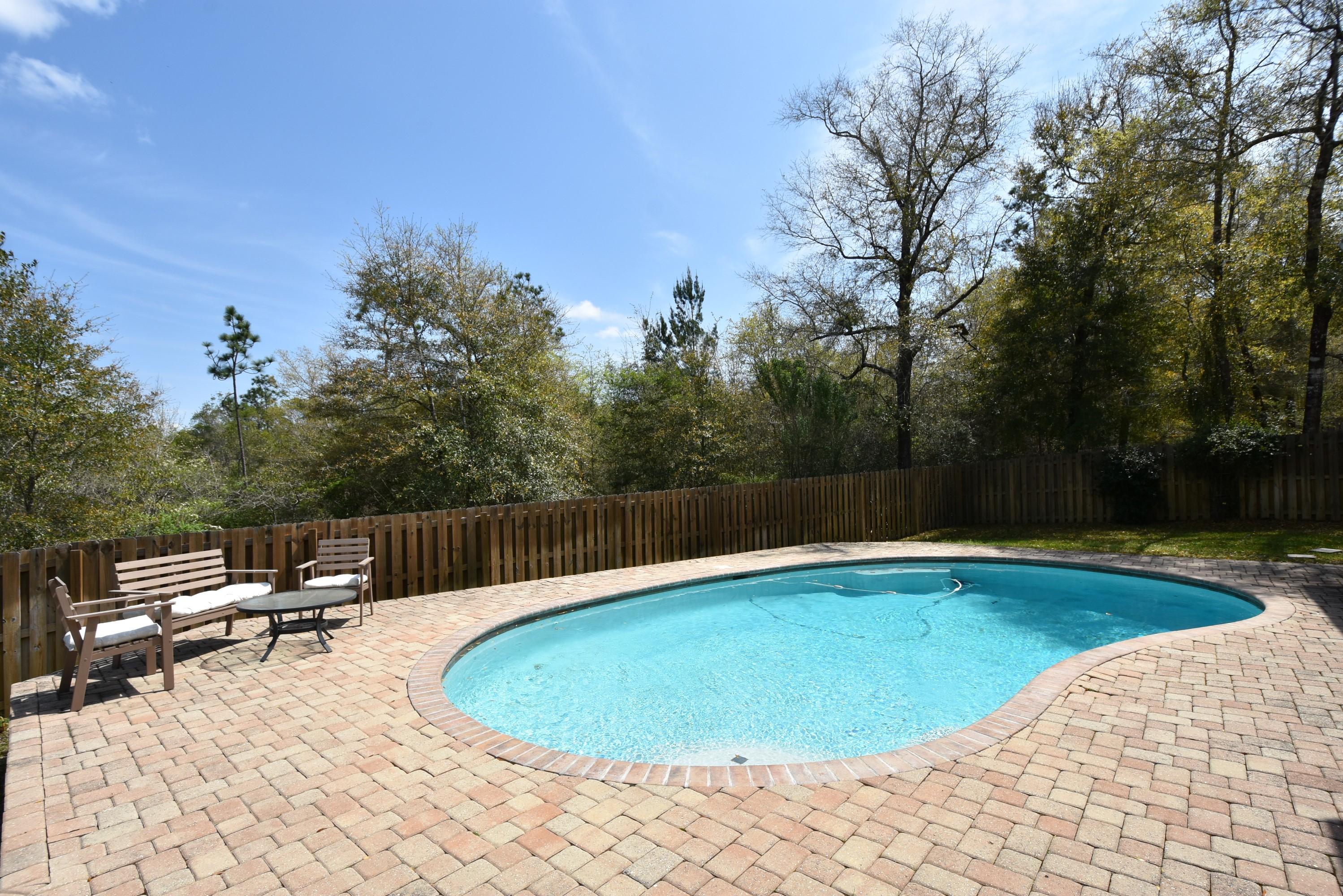 FOX VALLEY - Residential