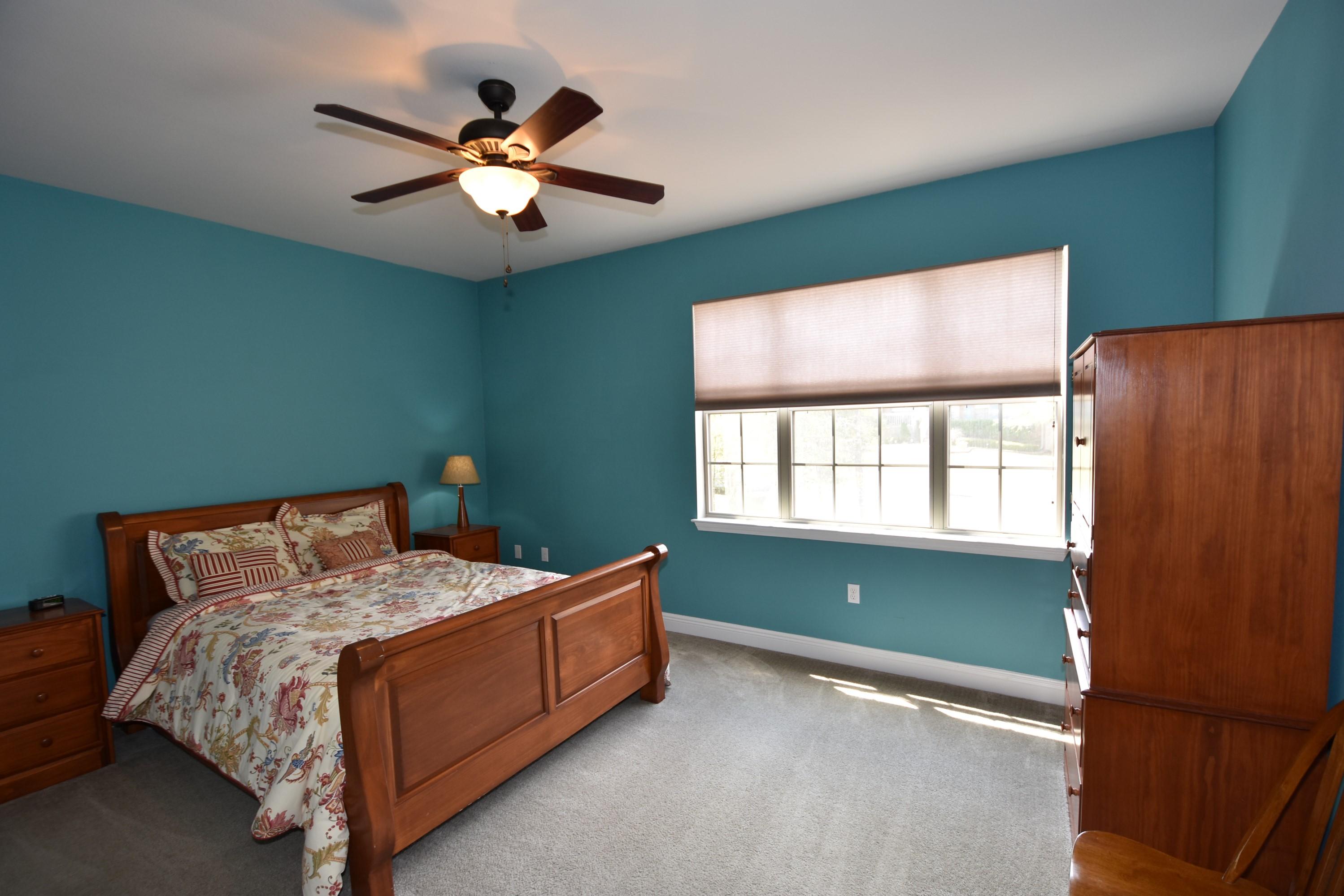 FOX VALLEY - Residential