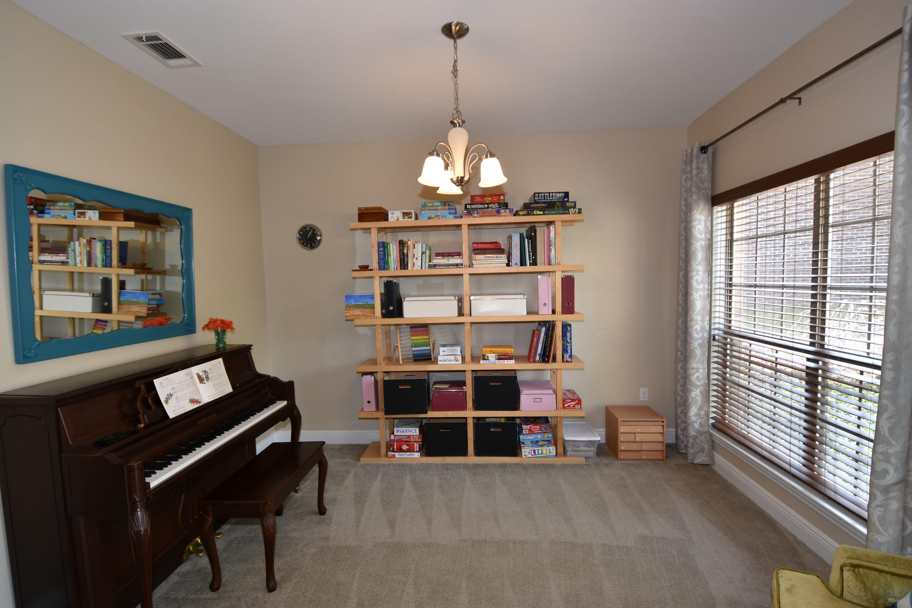 FOX VALLEY - Residential