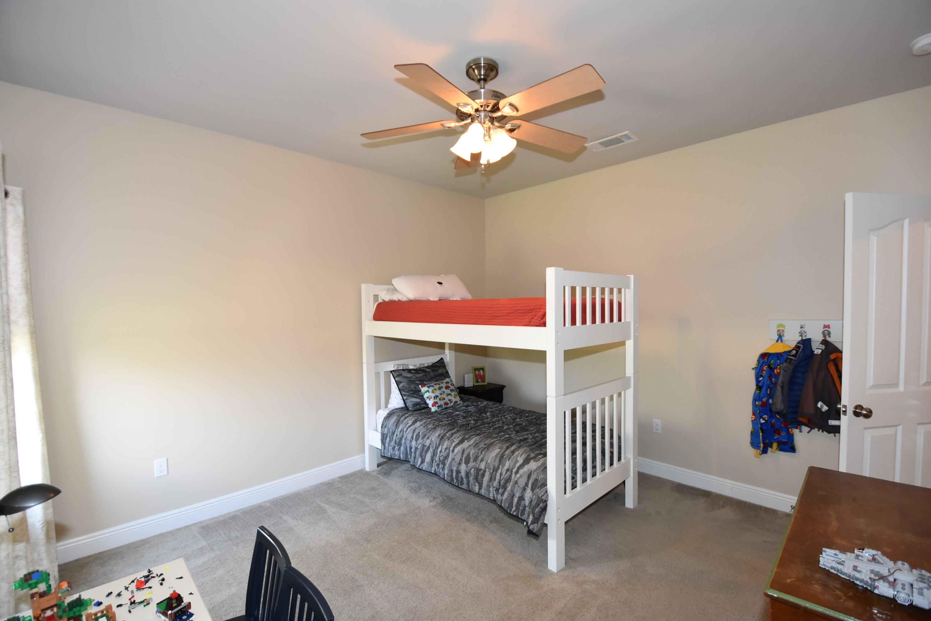 FOX VALLEY - Residential