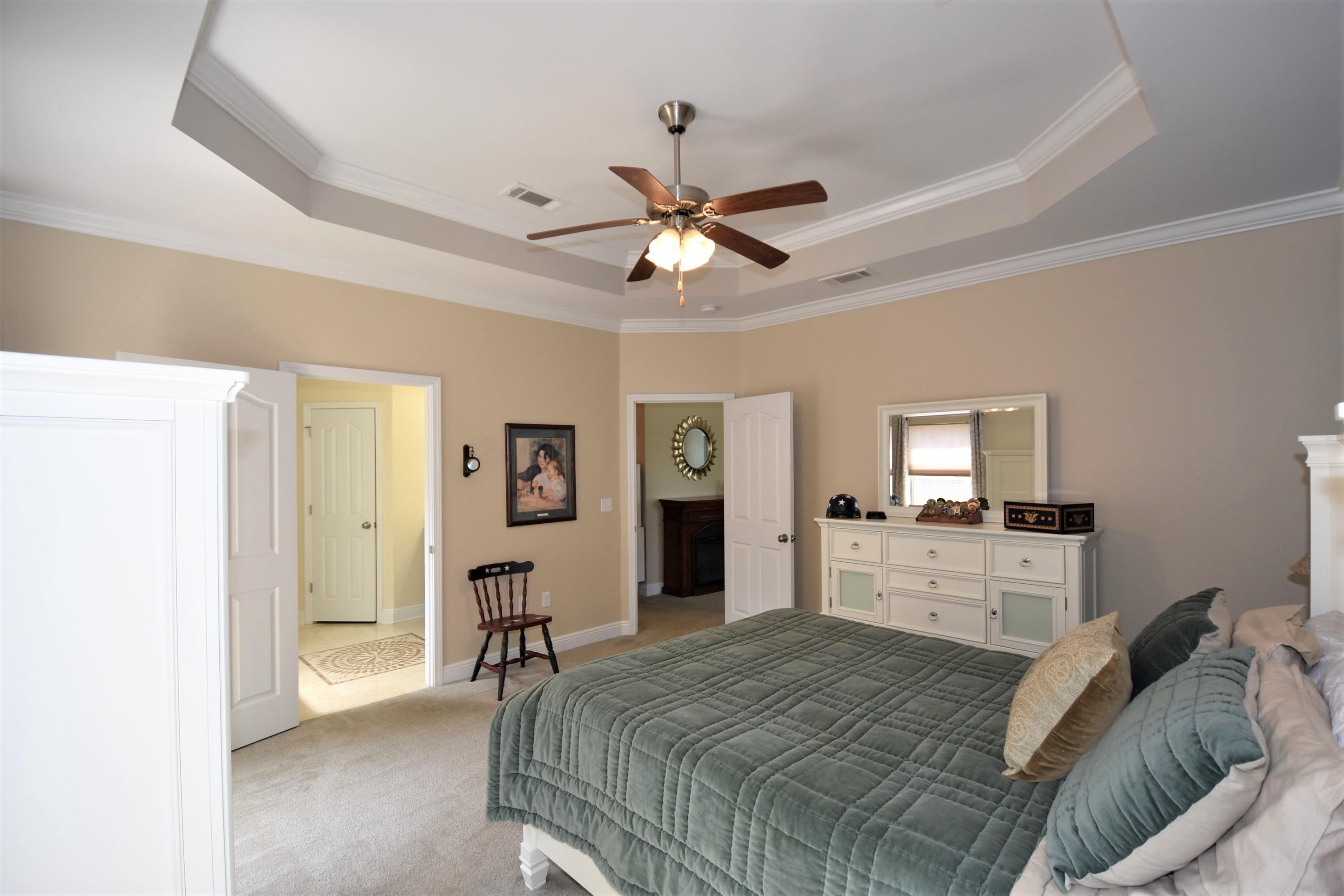 FOX VALLEY - Residential