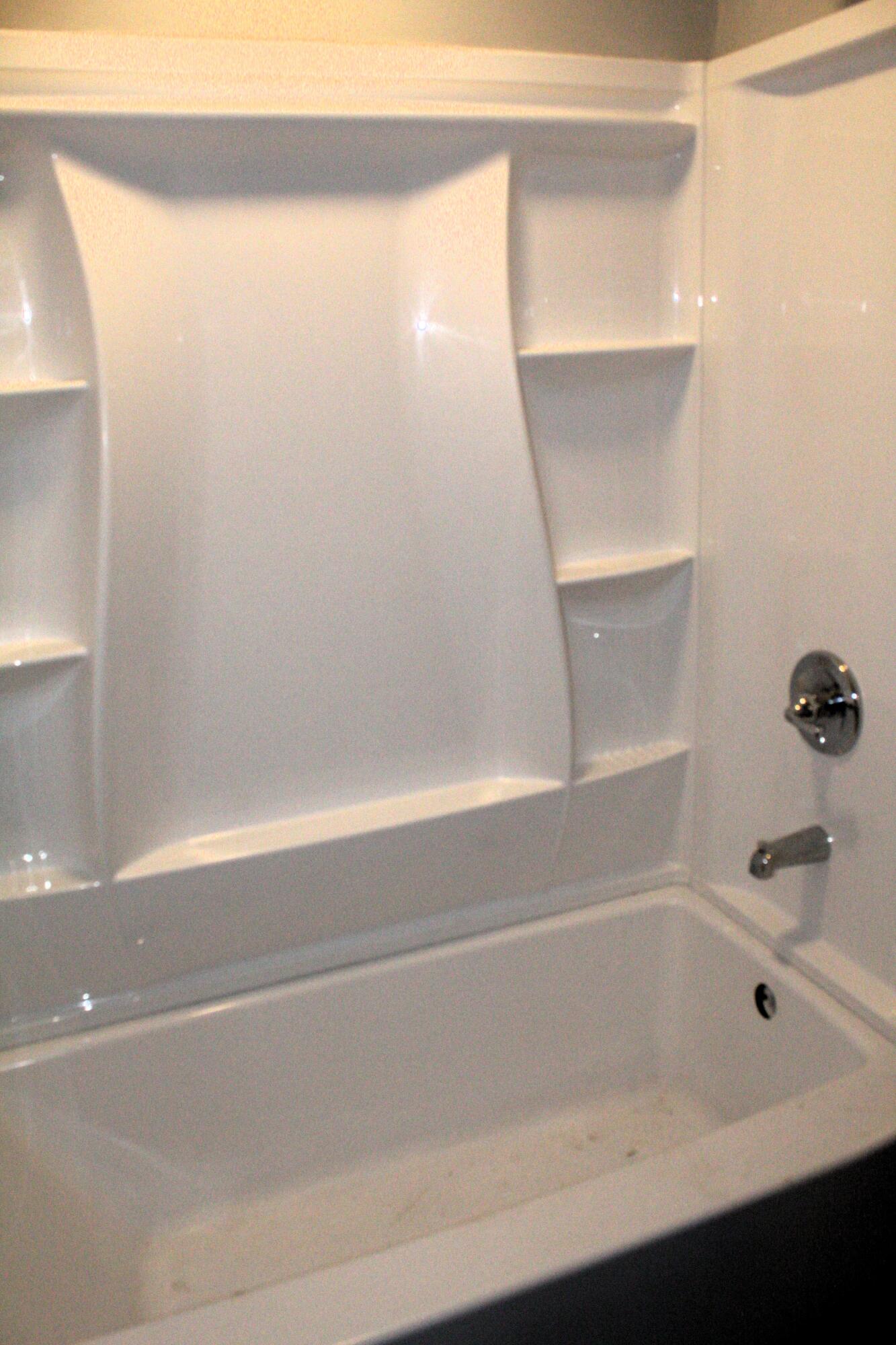 CAROLINE ADDN UNIT 3 - Residential