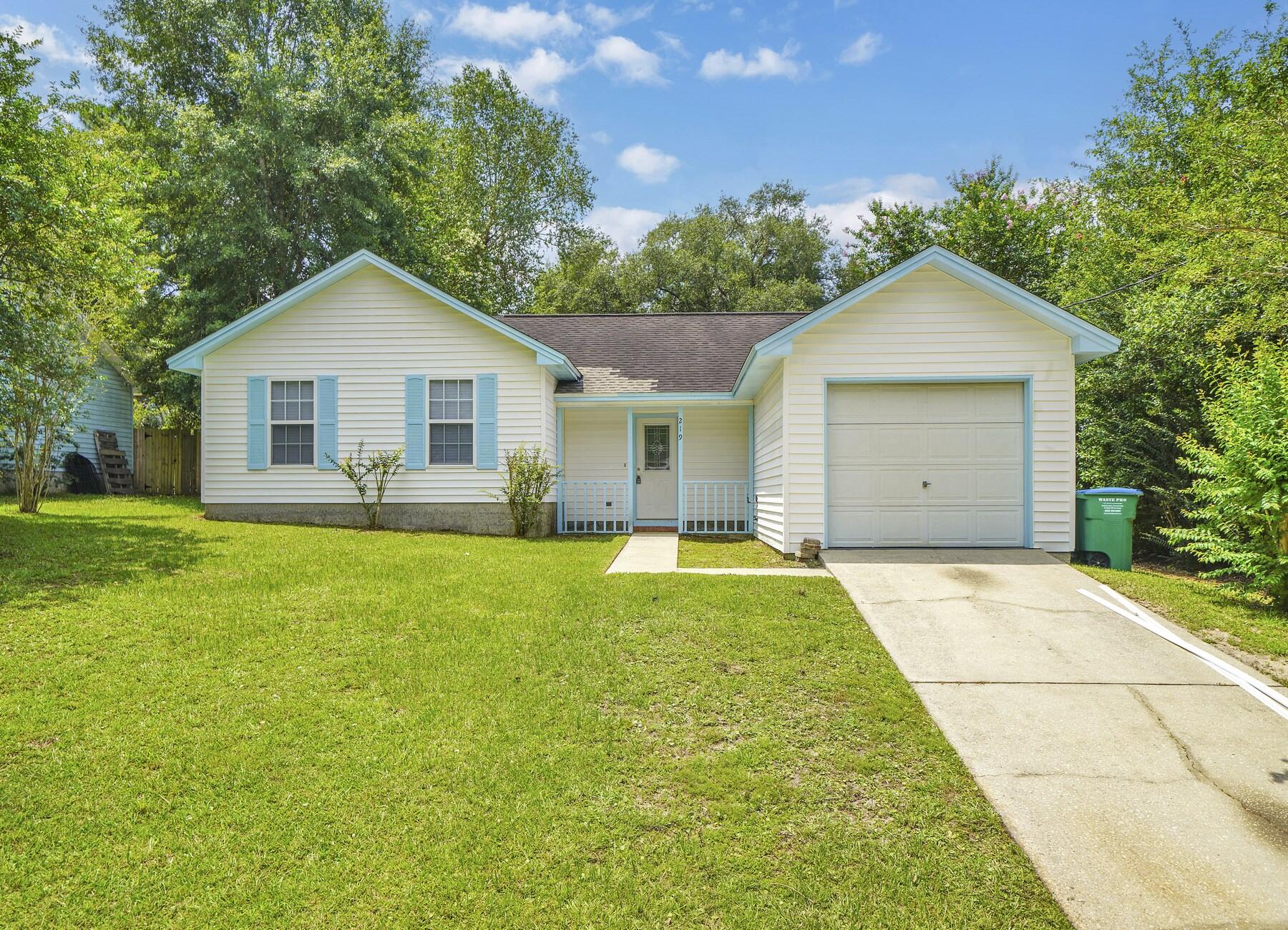 AVAILABLE NOW!!! Located in the charming Crestview, FL, this 3-bedroom, 2-bathroom house is the epitome of comfort and style. The home features a natural wood burning fireplace, vaulted ceilings for a spacious feel and unique tile flooring in the main living areas of the home for an added touch of elegance. The galley-style kitchen is both practical and stylish and opens up to your eat in dining room with a large bay window letting in plenty of natural light!The master bedroom comes with an ensuite bathroom, offering you privacy and comfort. The large fenced-in backyard is perfect for outdoor activities and gatherings. Best of all, there's no HOA to worry about! This affordable gem wont last long call to schedule your tour today! NO smoking. 600 minimum FICO credit score required in addition to meeting rental criteria. Pets allowed upon approval with a non-refundable pet fee.
All applicants are required to complete an application on https://onefamilypropertyservices.petscreening.com/ regardless of if they own a pet or not. Applicants with an ESA are also required to complete the application.
** Fees Required once an application is approved include, but may not be limited to: Security Deposit, Non-Refundable Fees (cleaning and rekey), $20 Certified Mail Fee, and Pet Fees (when applicable).