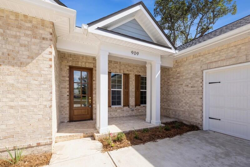 ST ANDREWS NORTH BLUEWATER BAY - Residential