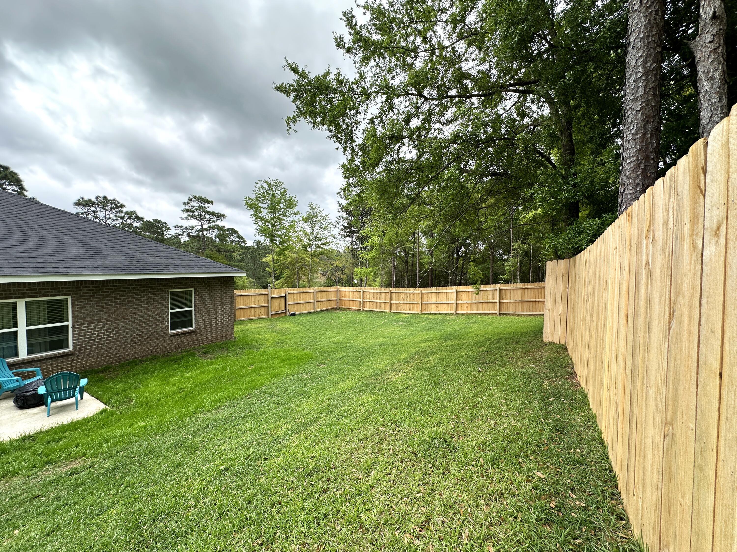 NORTHLAKES S/D PH 1 - Residential Lease