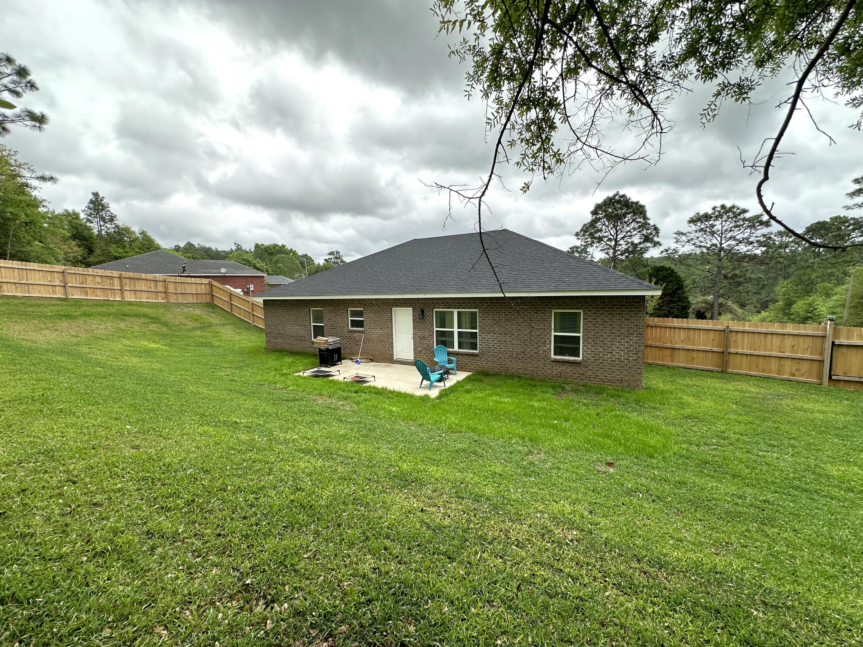 NORTHLAKES S/D PH 1 - Residential Lease