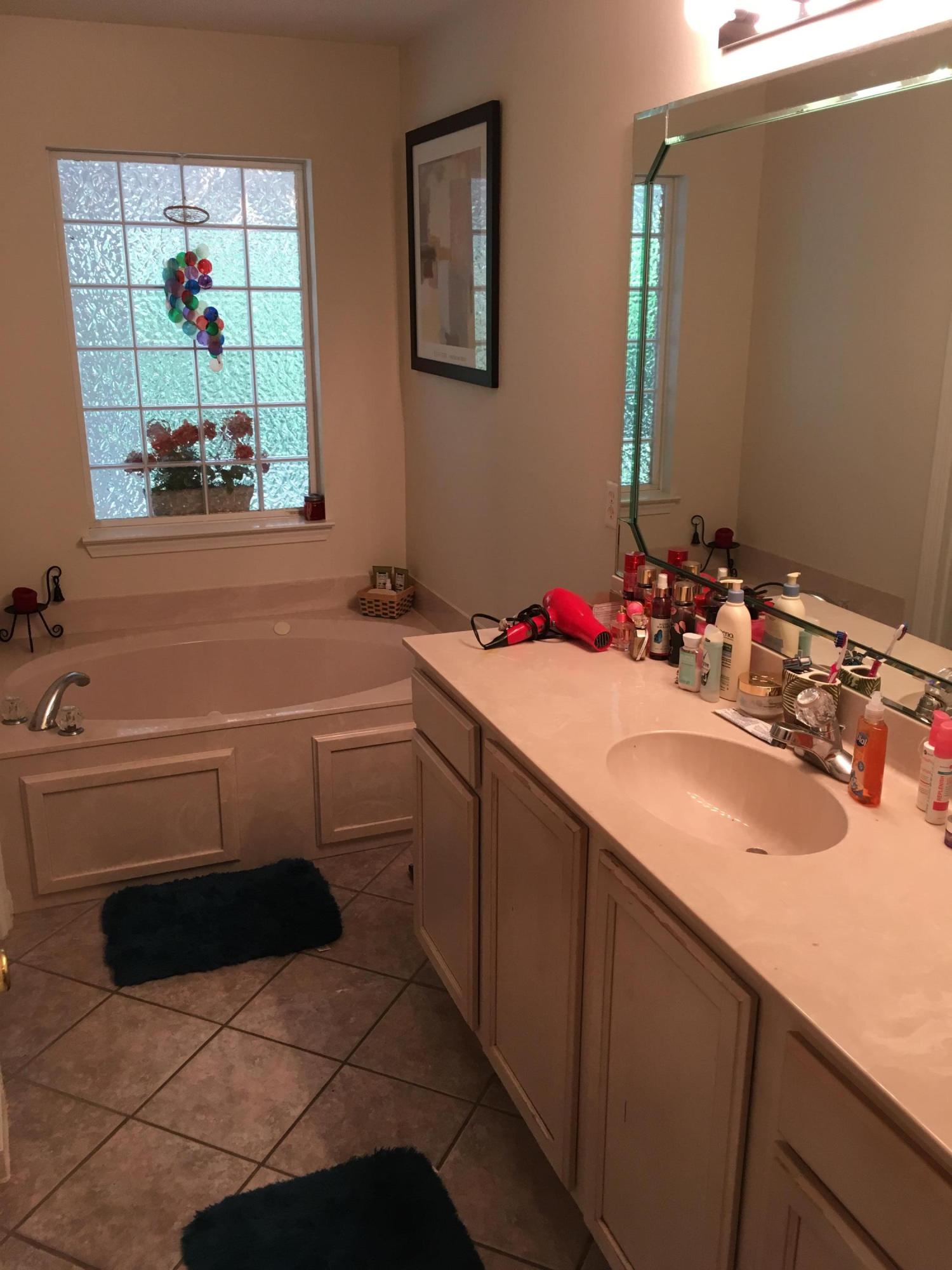 LAKEVIEW - Residential