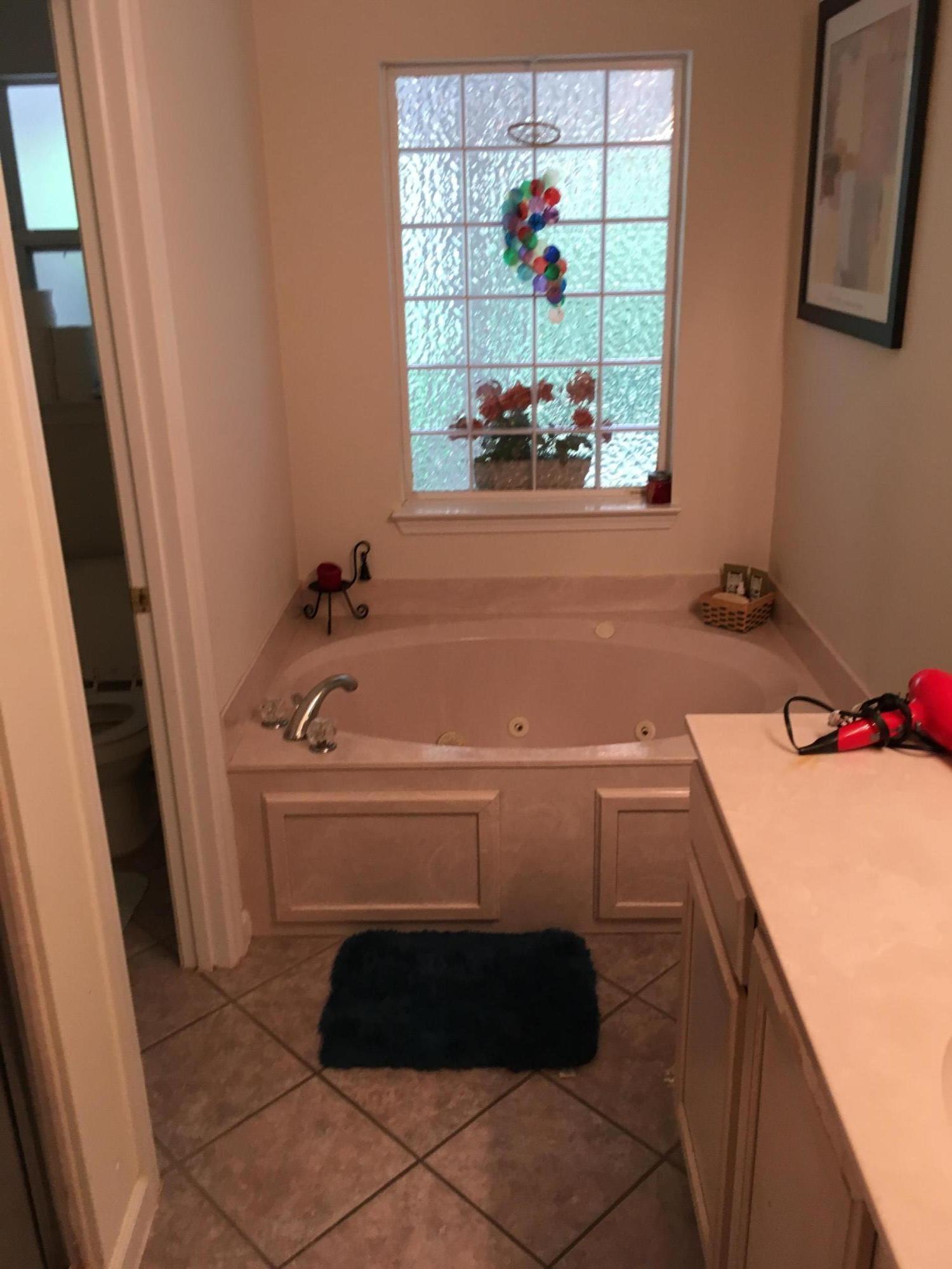 LAKEVIEW - Residential